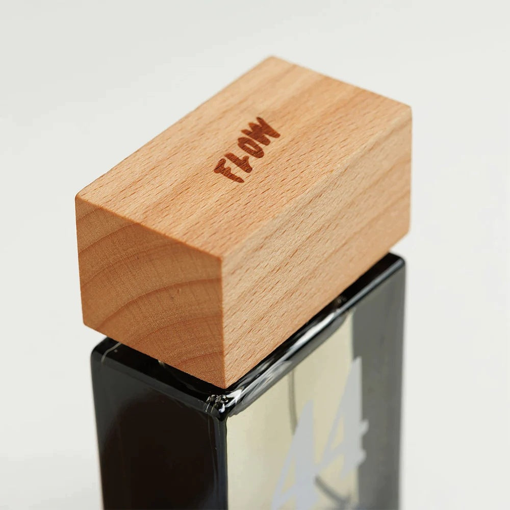 Flow Perfumes Men's Eau de Parfum Scent No. 44 50 ml Packaging status original