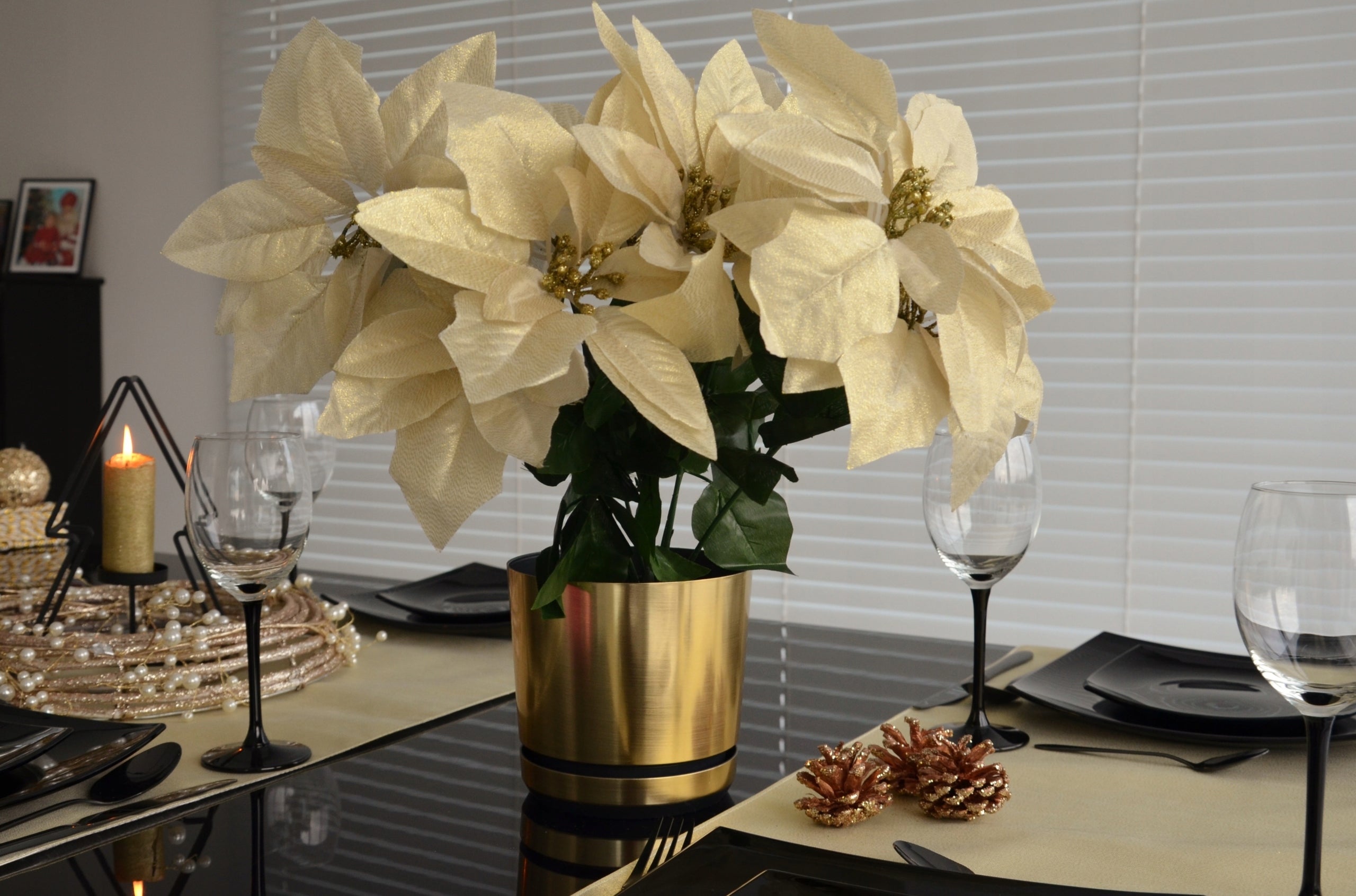 Flower pot DEKOR diameter 26 cm color brass Material synthetic material