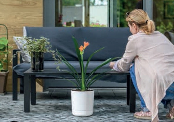 Flower pot SATINA WITH STAND 25 cm WHITE Manufacturer code 4280-011