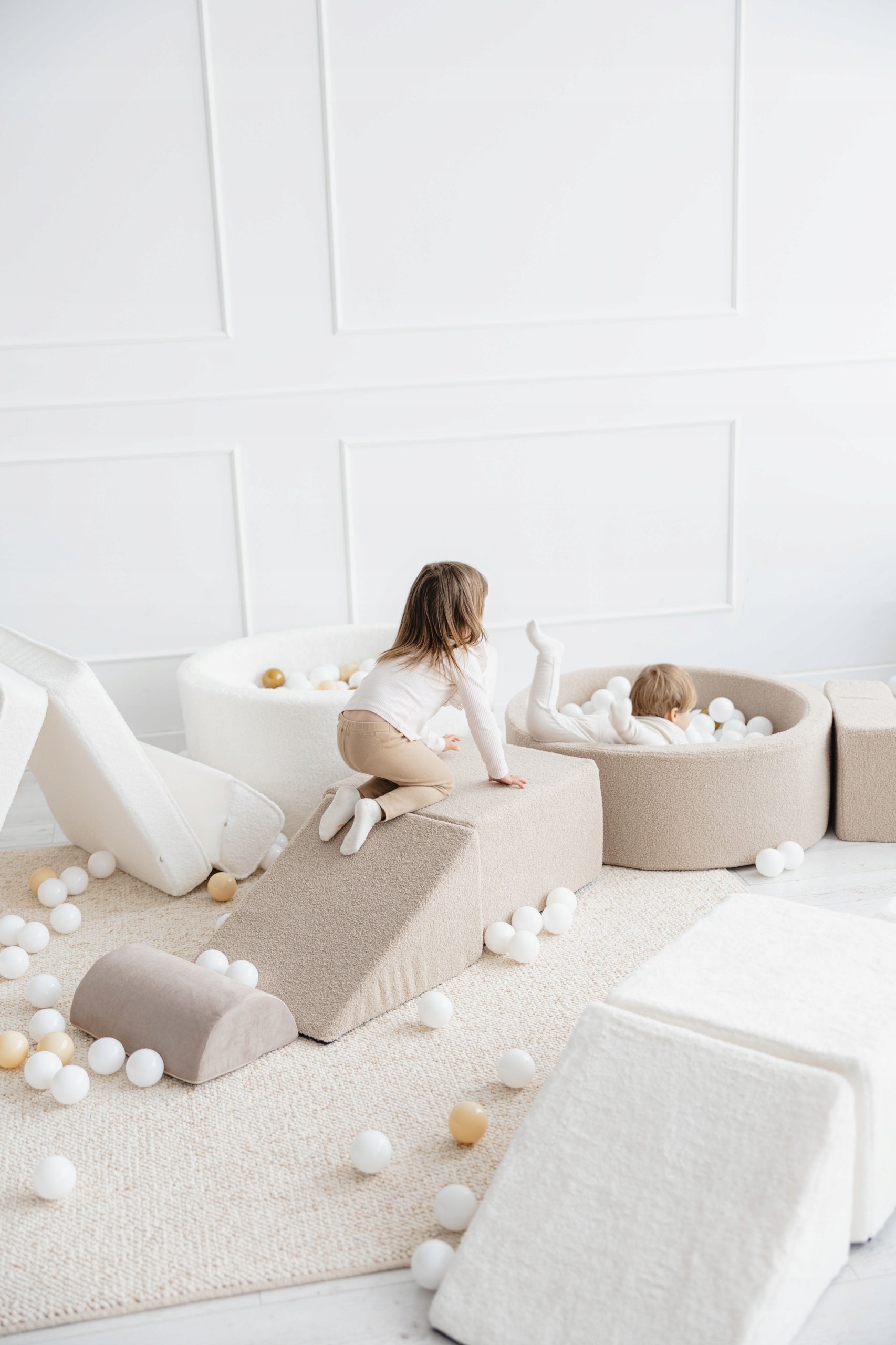 Foam 3 piece square toys - boucle cream Gender boys girls