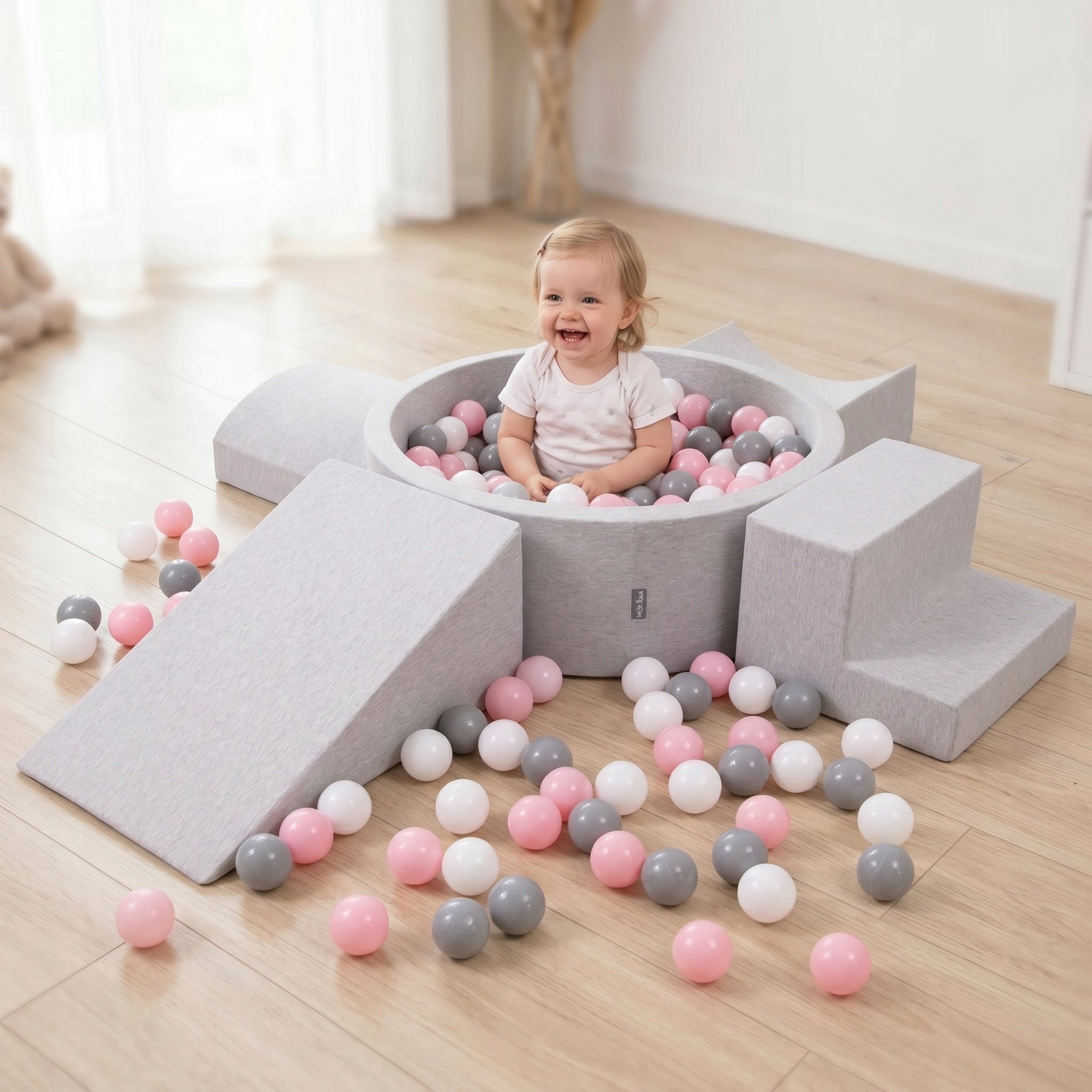 Foam Set Square Toys FOR CHILDREN pool with balls 300 balls KiddyMoon Packaging status original