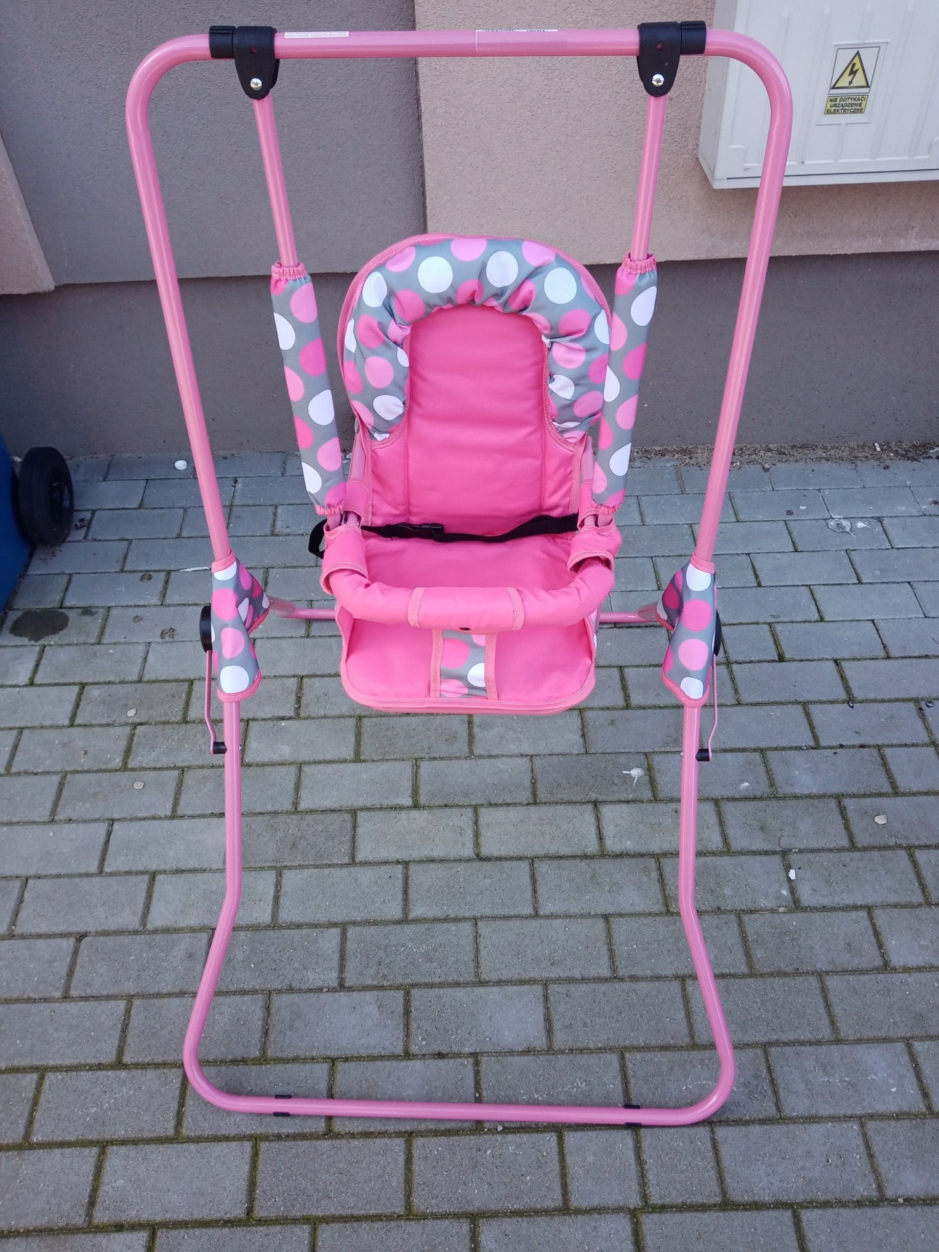 Foldable standing swing, mix of colors EAN (GTIN) 5906609057788