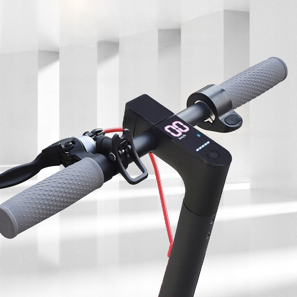 Folding electric scooter for audlt 20km/h 350W 36V 10.5Ah range 35KM 8.5“ Color silver