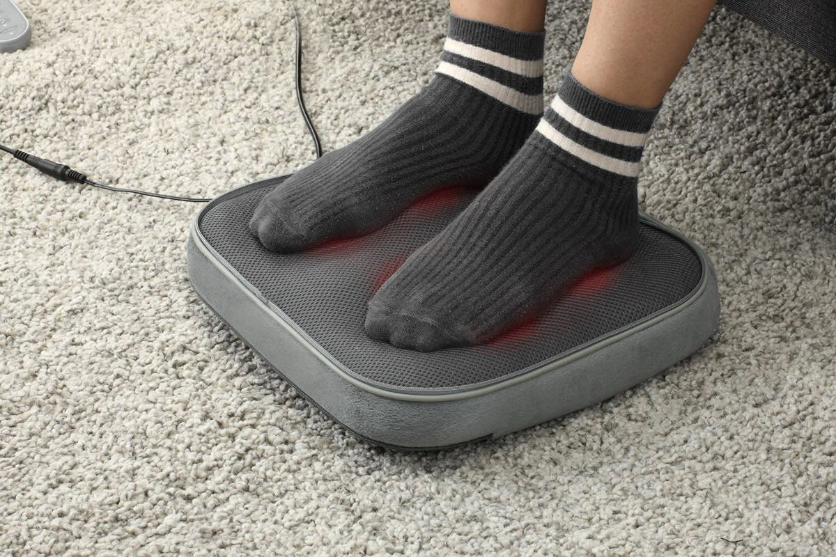 Foot massager shiatsu vibration heated PH-F010B Manufacturer code PH-F010B