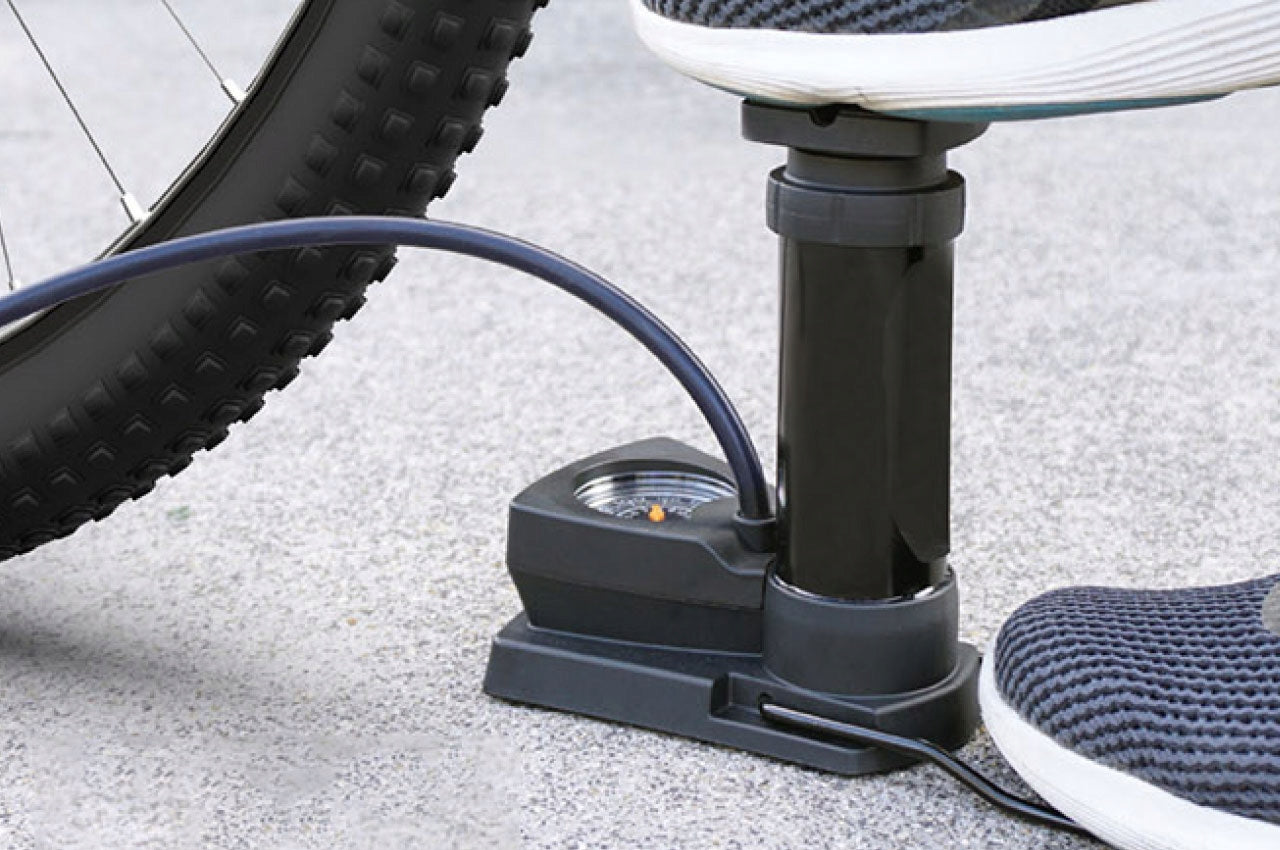Foot pump MINI PU03 metal with pressure gauge AMIO-02147 Color black