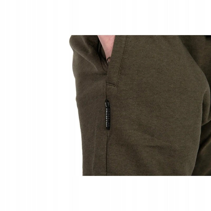Fox LW Jogger Short Green Black S Fishing Shorts For Carper Size S