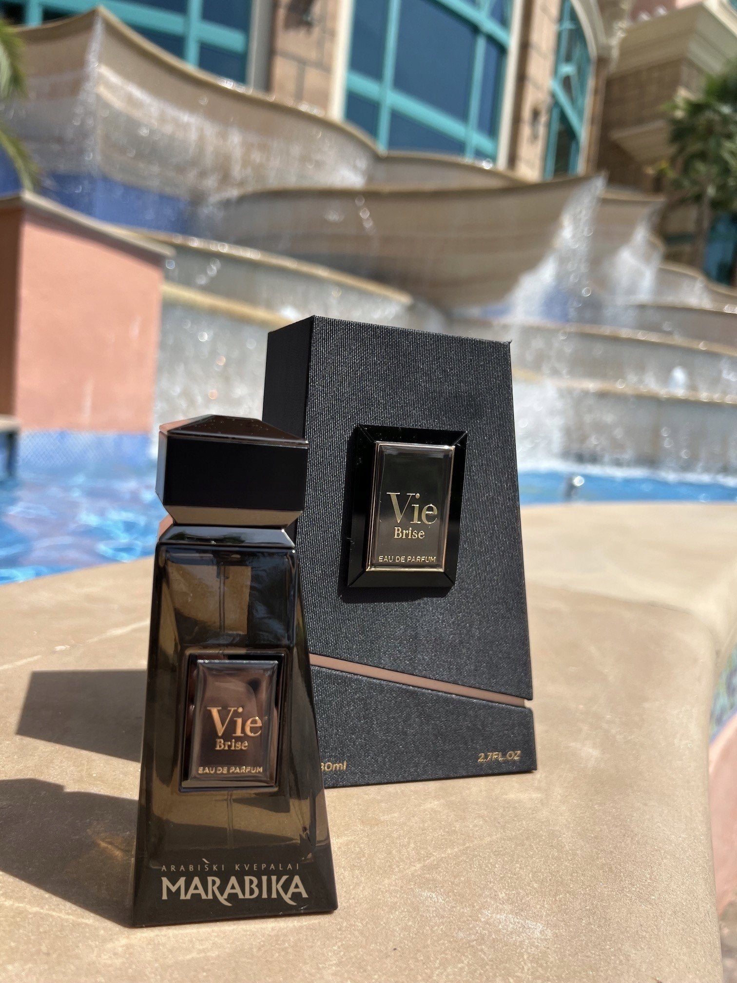 French Avenue Vie Brise EDP M 80 ml Kind perfume