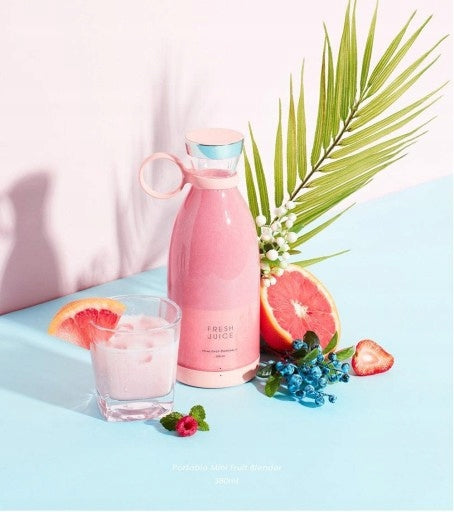 Fresh Juice Blend- mini blender, portable juice Packaging status original