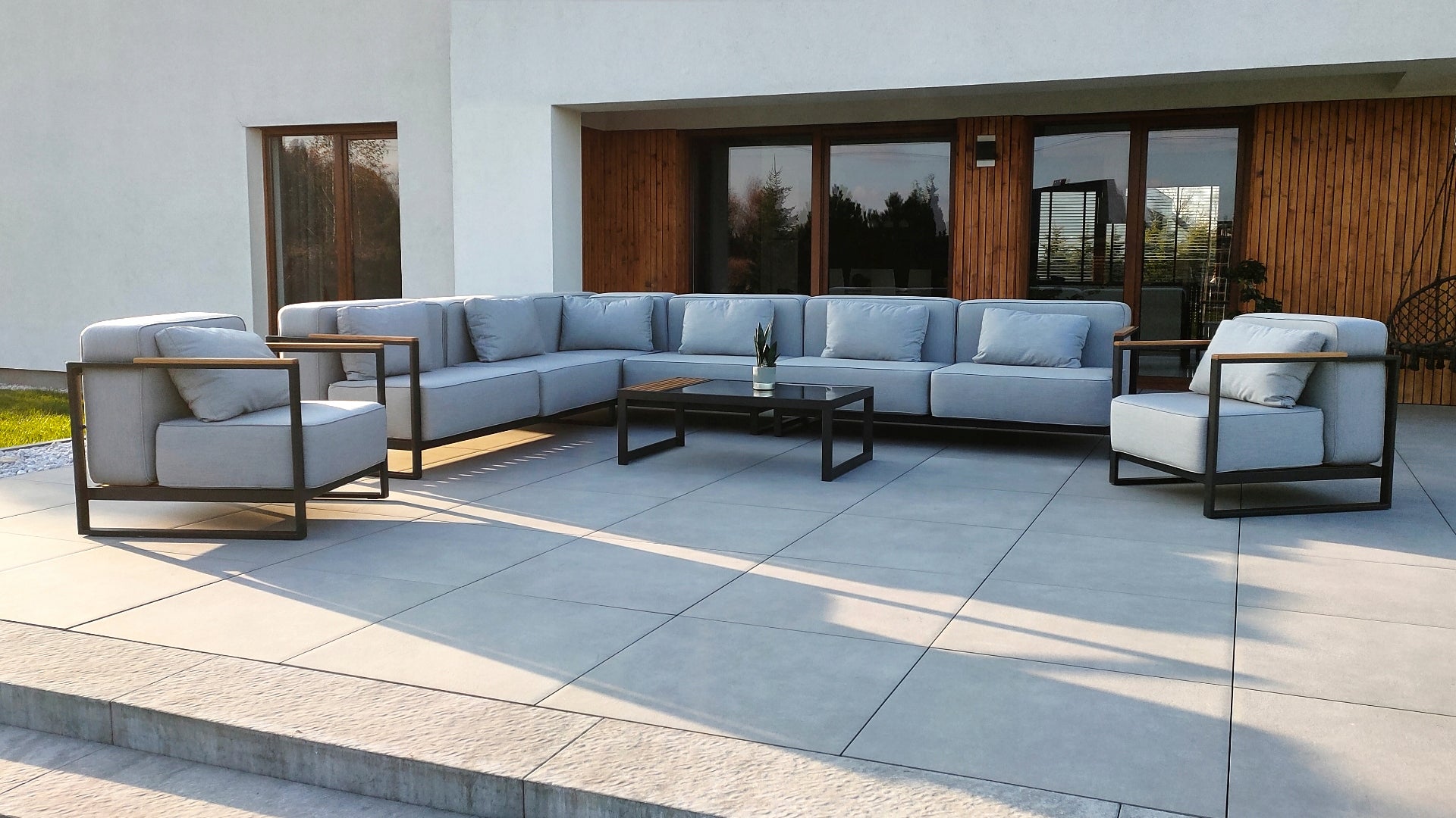GARDEN FURNITURE SET MADERA GREY - MAY PRICE ! Manufacturer code MDZE1-686-7021-SZARY