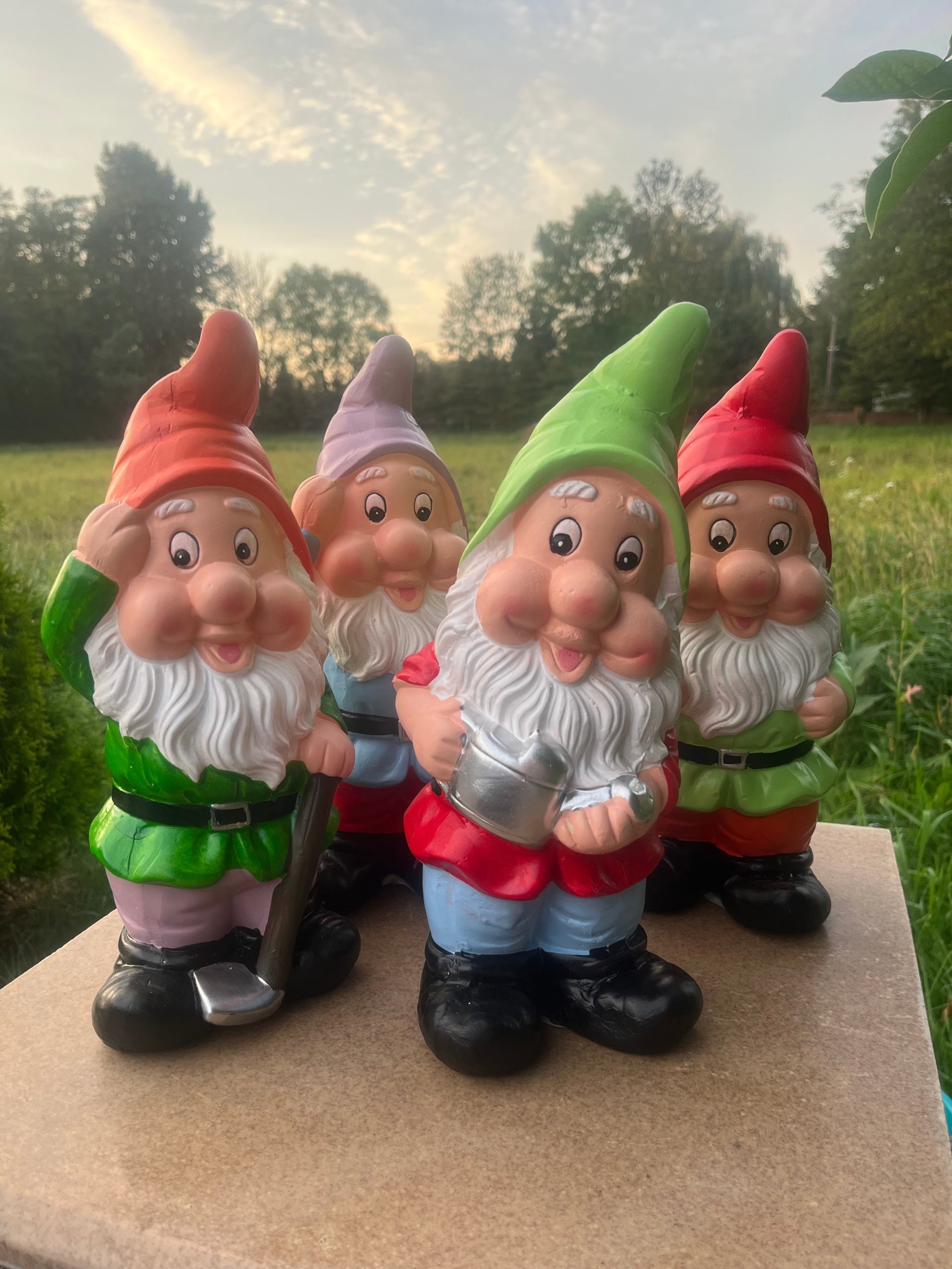 GARDEN GNOMES FIGURINES GARDEN DECORATIONS SET OF 4X 30 CM GNOME EAN (GTIN) 5902918733672