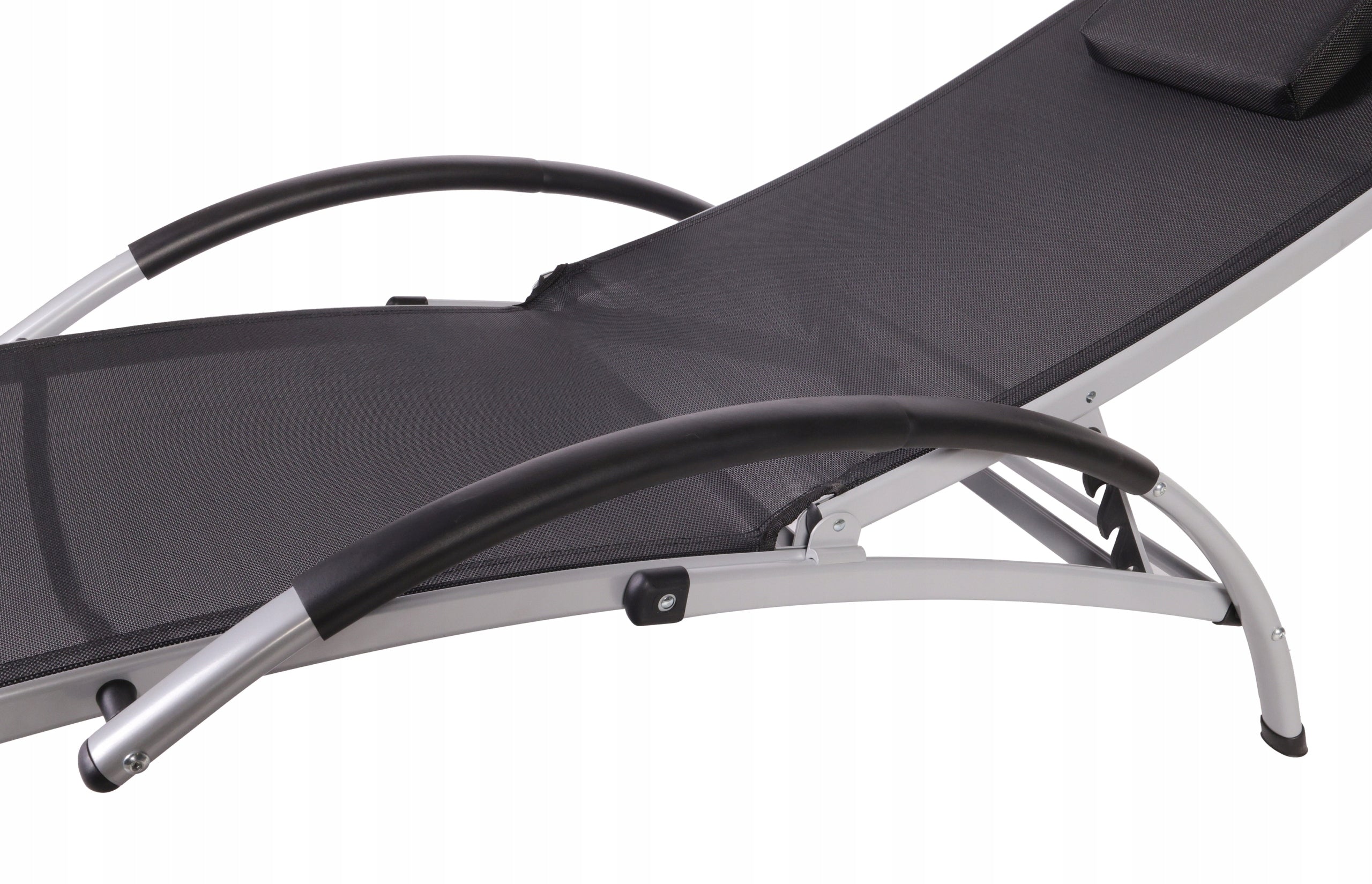 GARDEN LOUNGER ADJUSTABLE FOLDING FIELD BED Frame material aluminum