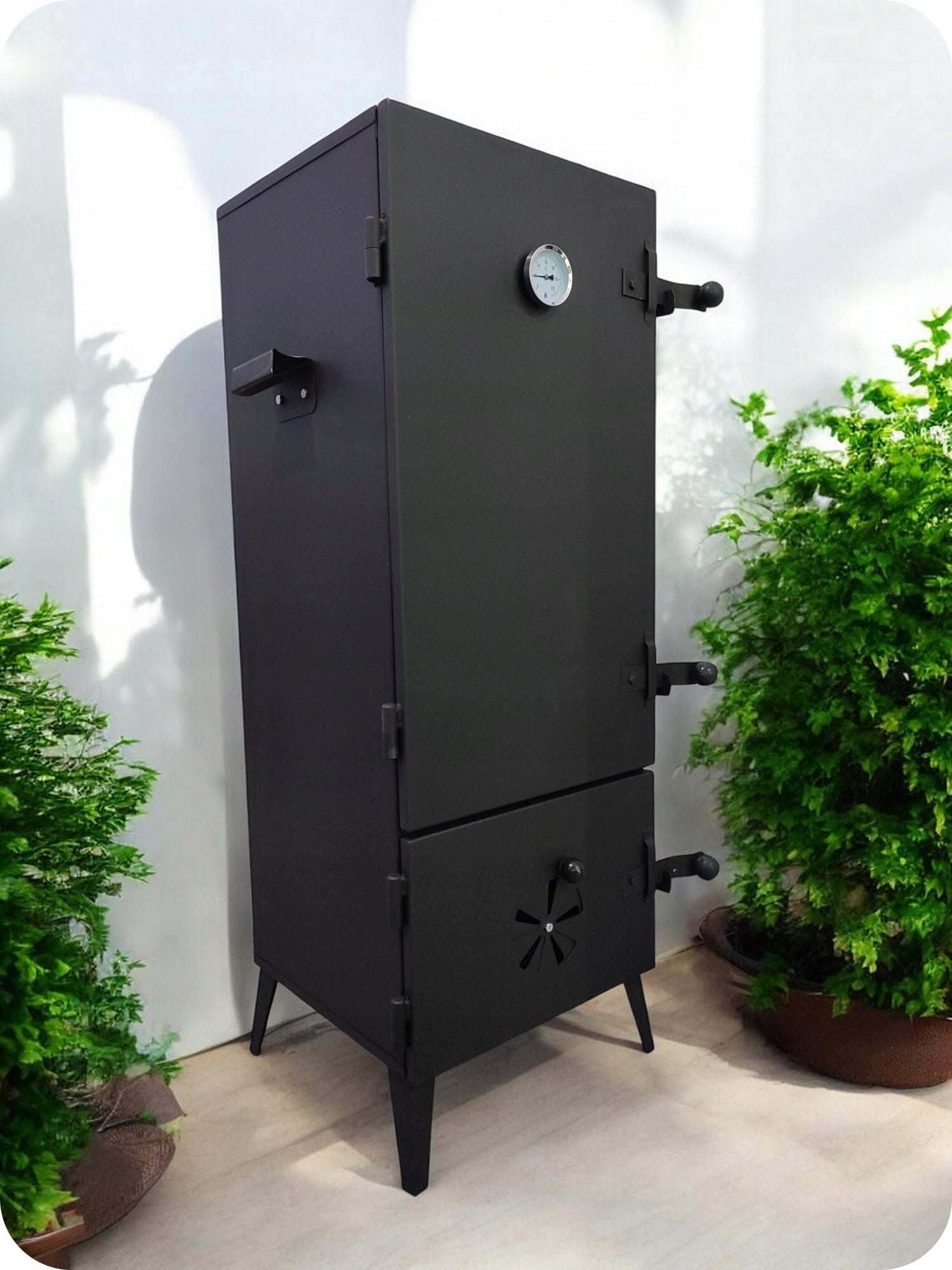 GARDEN SMOKEHOUSE METAL STEEL SMOKER Manufacturer code A01
