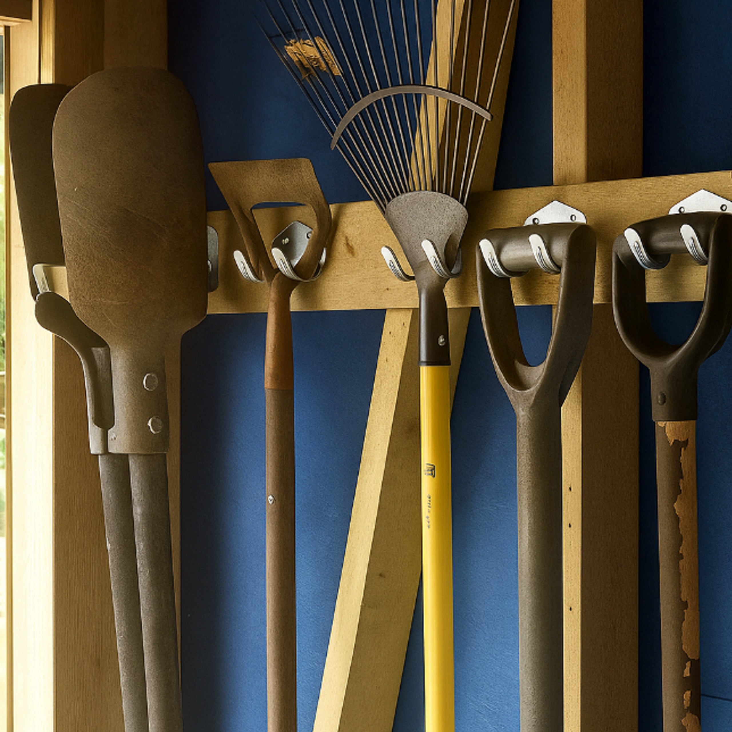 GARDEN TOOL HANGER WALL MOUNT BROOM RAKE ORGANIZER 20 PCS Brand Mensen