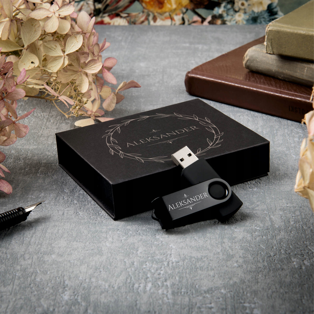 GIFT FOR BOY 128 GB USB 3.0 + black magnet box + Engraving Color black