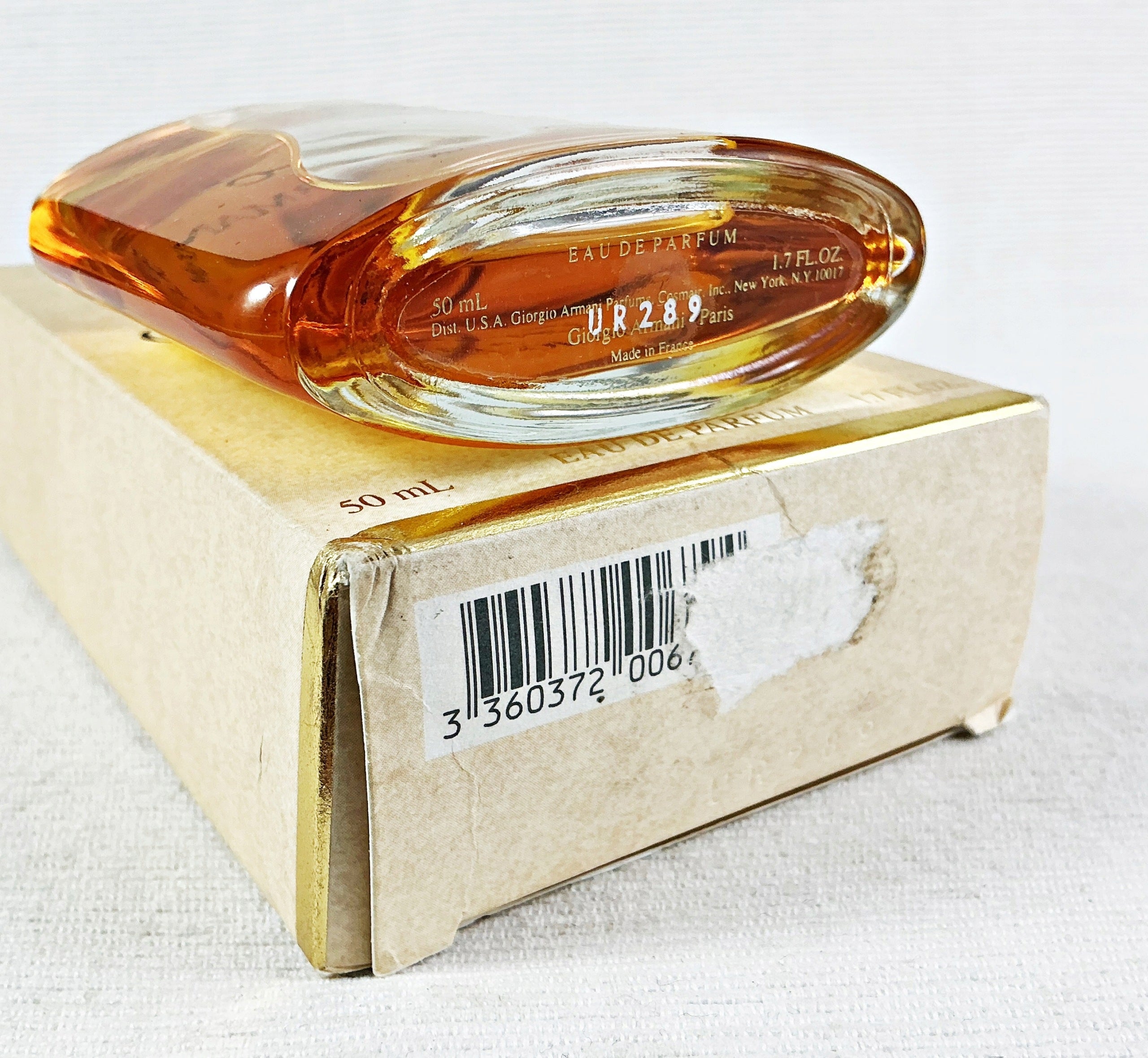 GIORGIO ARMANI GIO DE ARMANI 50 ML EAU DE PARFUM SPLASH UNIQUE DESCRIPTION!!! Manufacturer code 3605520766428