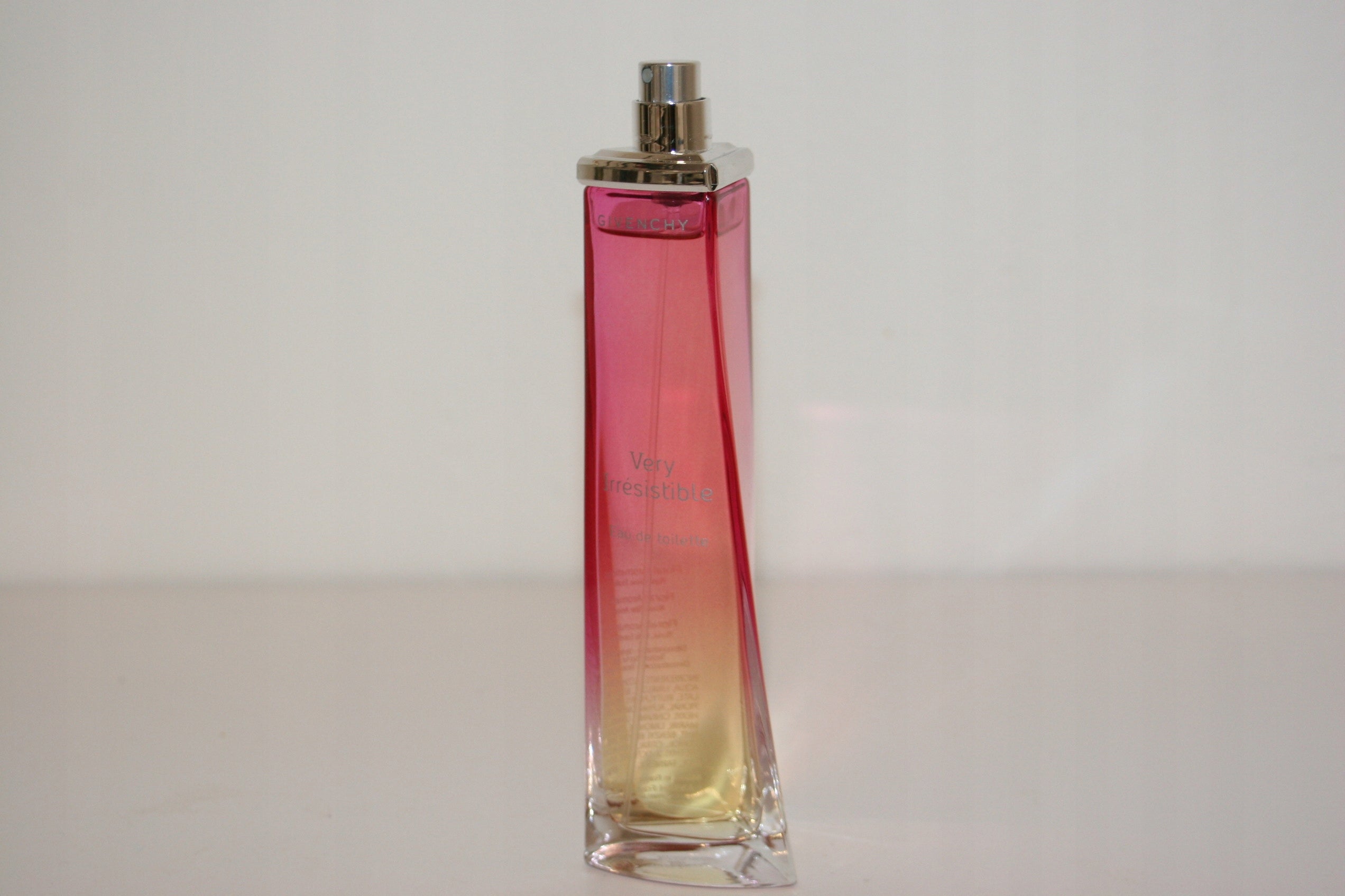 GIVENCHY VERY IRRESISTIBLE EAU DE TOILETTE 75 ML OLDER VERSION UNIQUE 3X01 Brand Givenchy