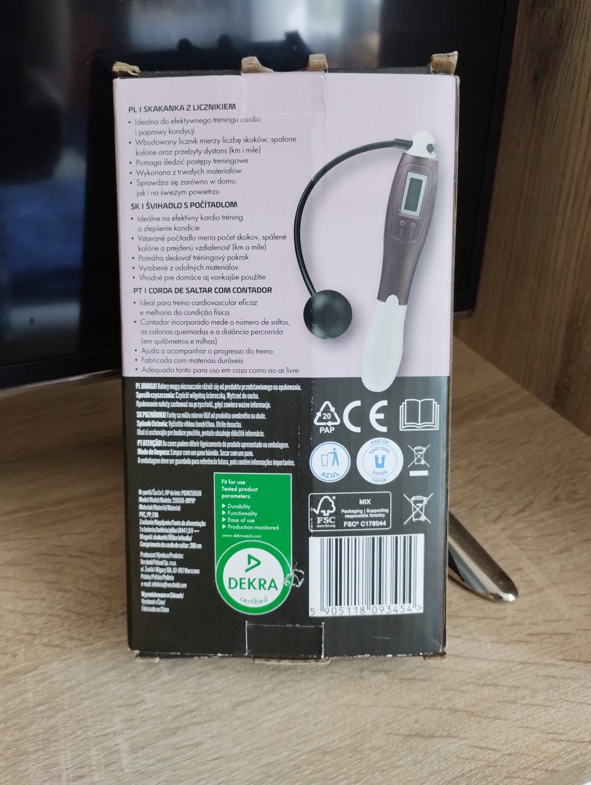 GO ACTIVE SKAKANKA Z LICZNIKIEM LCD REGULOWANA DŁUGOŚĆ JUMP ROPE Manufacturer code 5905118093454