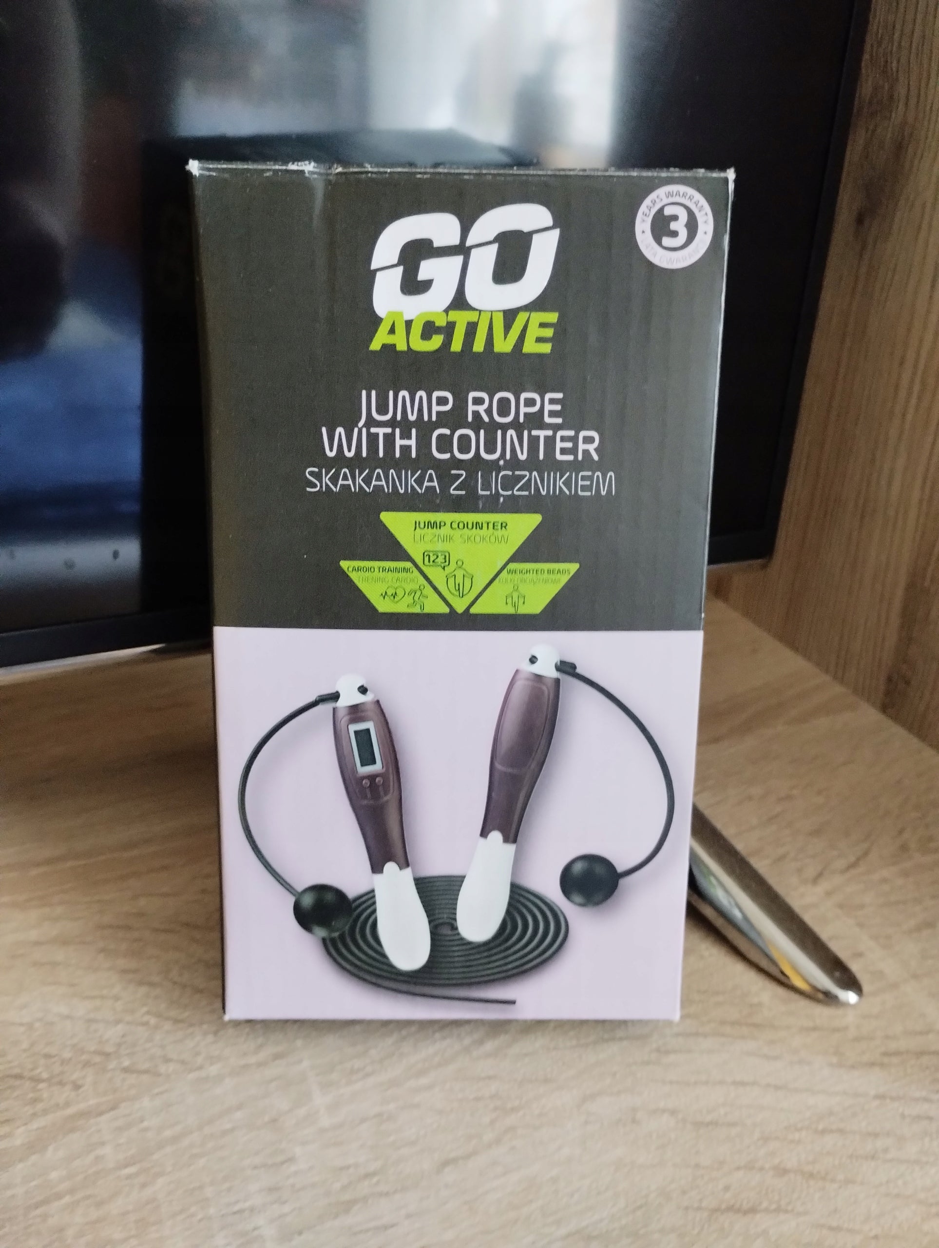 GO ACTIVE SKAKANKA Z LICZNIKIEM LCD REGULOWANA DŁUGOŚĆ JUMP ROPE Packaging status original