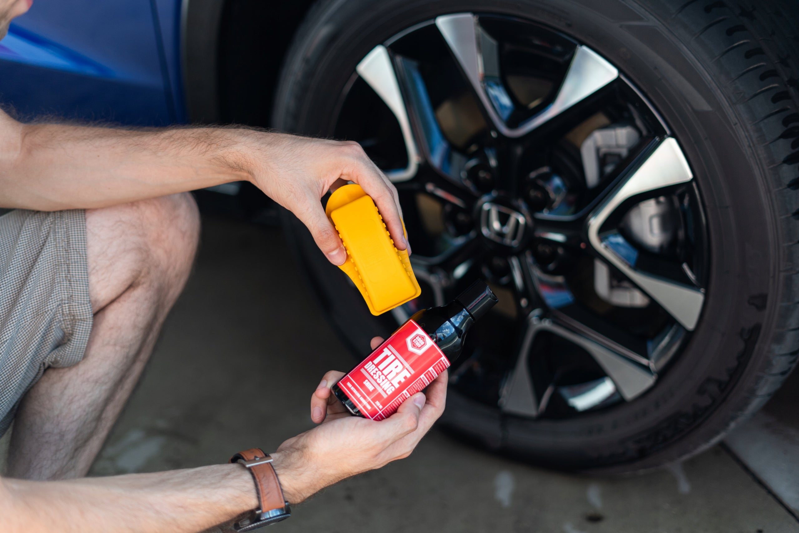 GOOD STUFF Tire Dressing Shine 500 Tyre Dressing Darkens Preserves Packaging status original