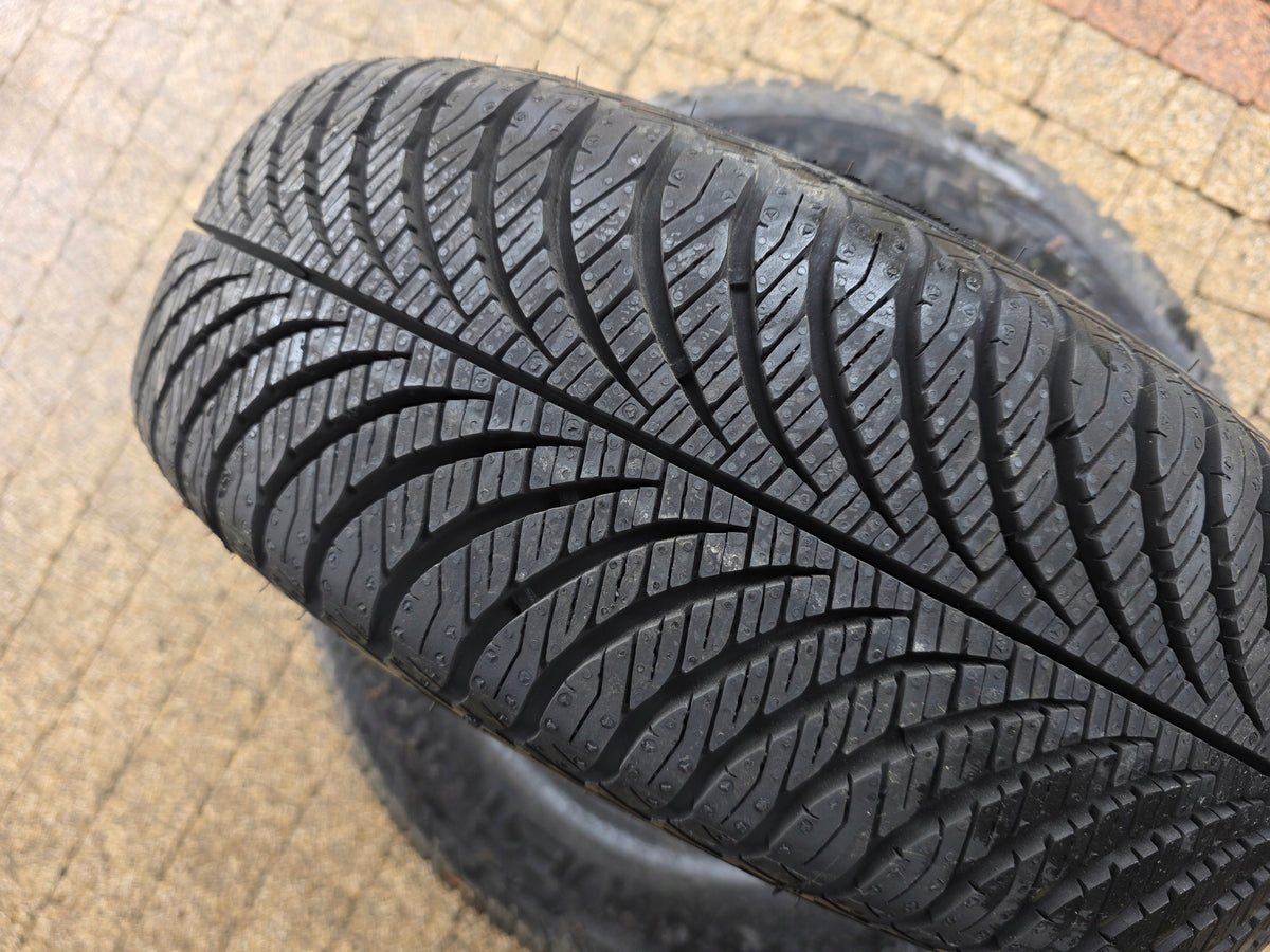 GOODYEAR VECTOR GEN-2 165 60 14 Season all-season