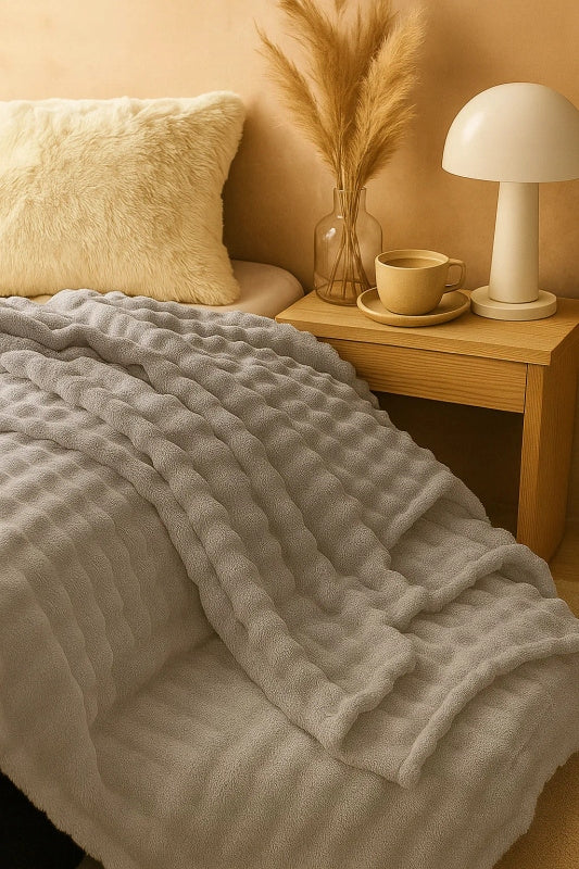 GREY 3D Blanket Embossed 160x200 Soft Fluffy Bedspread Premium Bubble Manufacturer code Koc Miękki Narzuta Na Łóżko