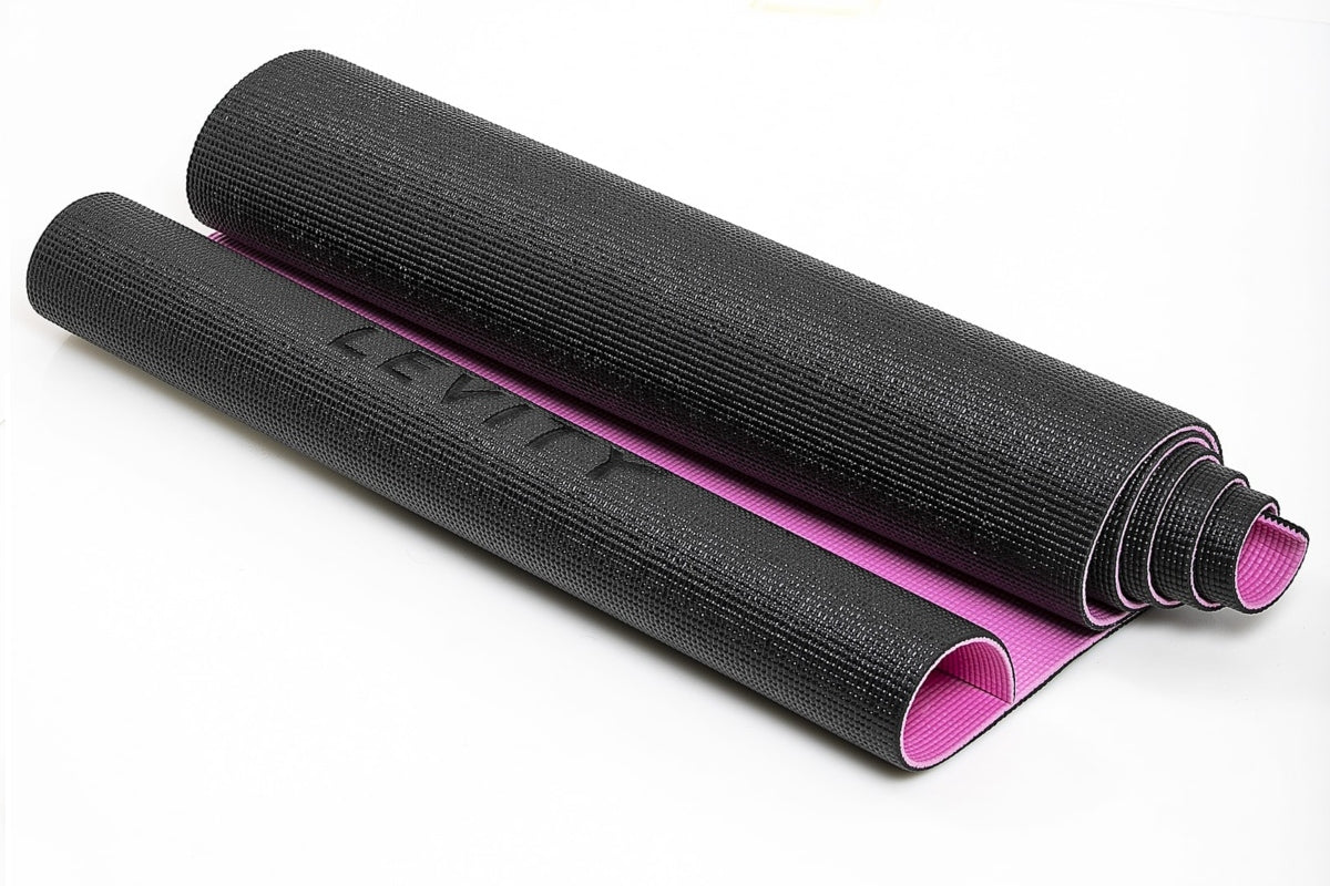 GYMNASTIC MAT FOR YOGA PILATES FITNESS LEVITY Sort/Rose 4mm