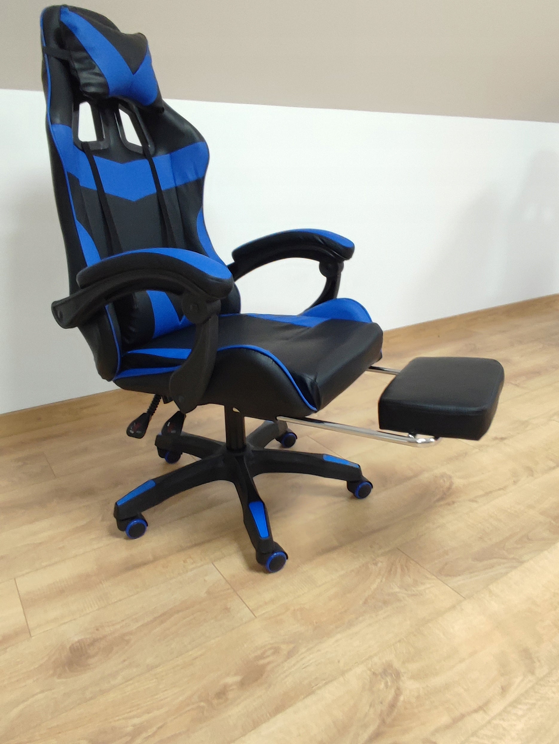 Gaming chair Plusgum TS-046A faux leather black-blue Manufacturer code 5904996024451