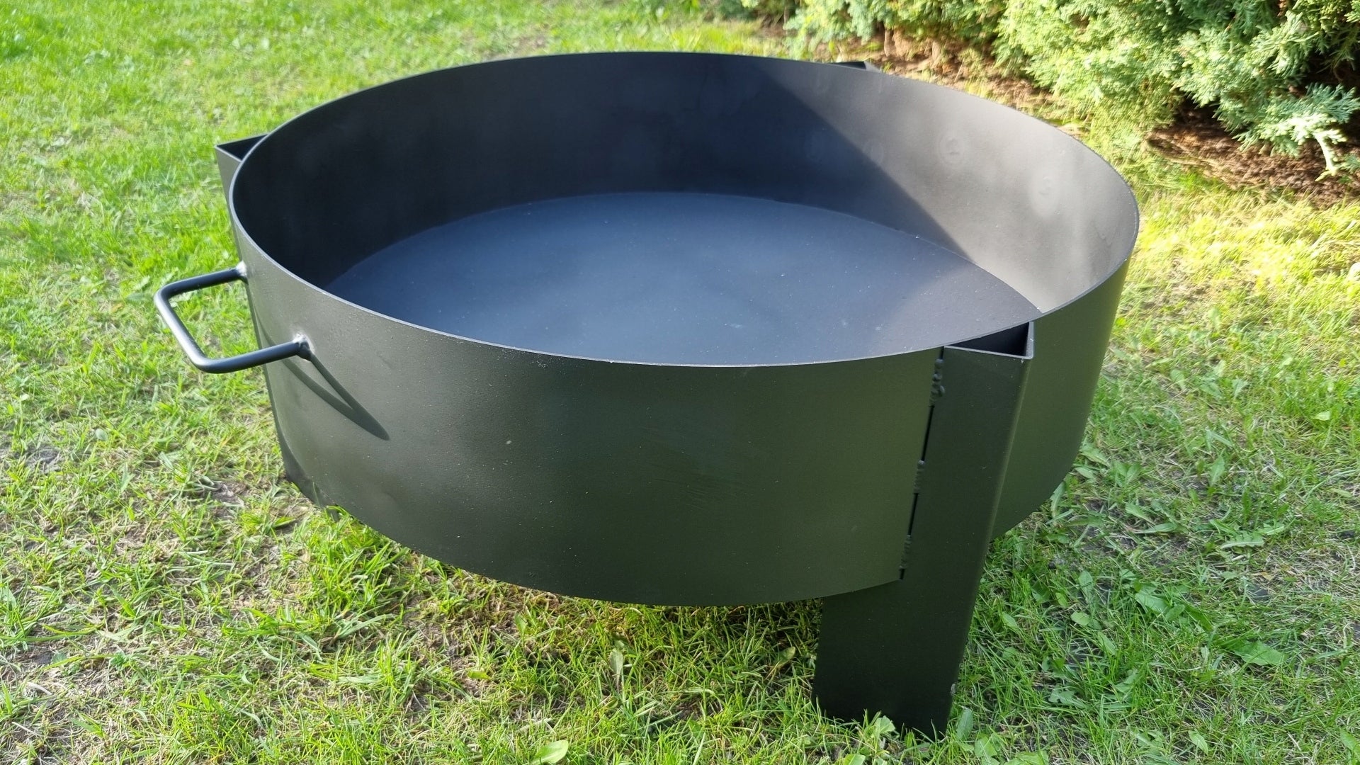 Garden Fireplace Large Solid Fire Pit Grill 60 cm Steel 2mm HEFAJSTOS 2026 Packaging status original