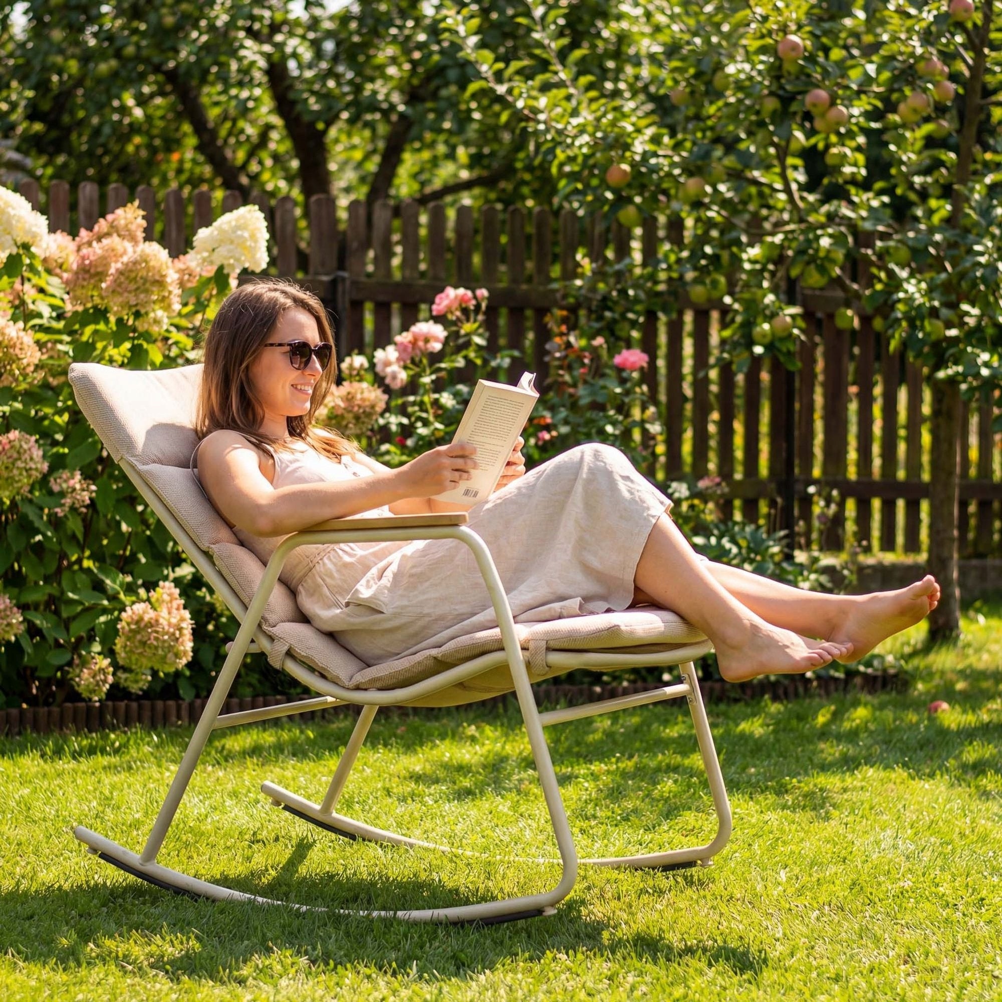 Garden Furniture Set of 3 el. 2 Rocking Armchairs + Coffee Table Balcony Terrace Color beige