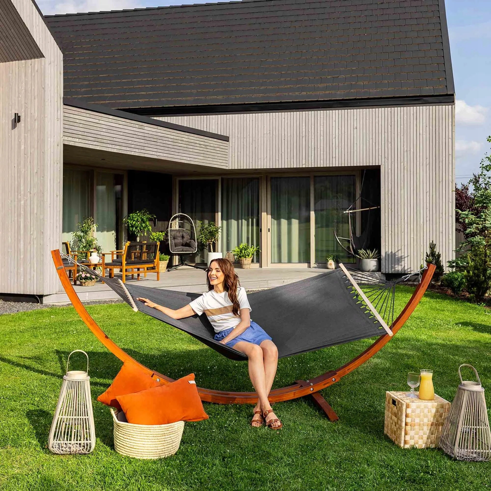Garden Hammock Trevia With Frame Wooden Frame Up to 150kg divolio Packaging status original