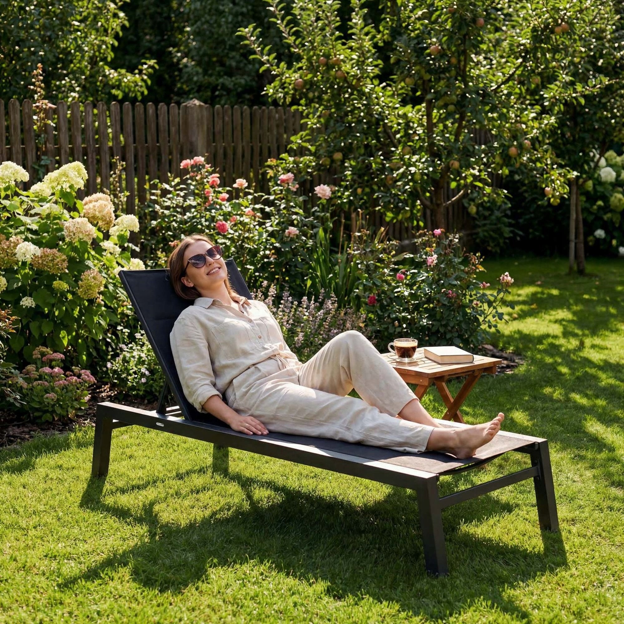 Garden Sun Lounger Aluminum Adjustable 198 cm Textilene Black 120 kg Premium Packaging status original