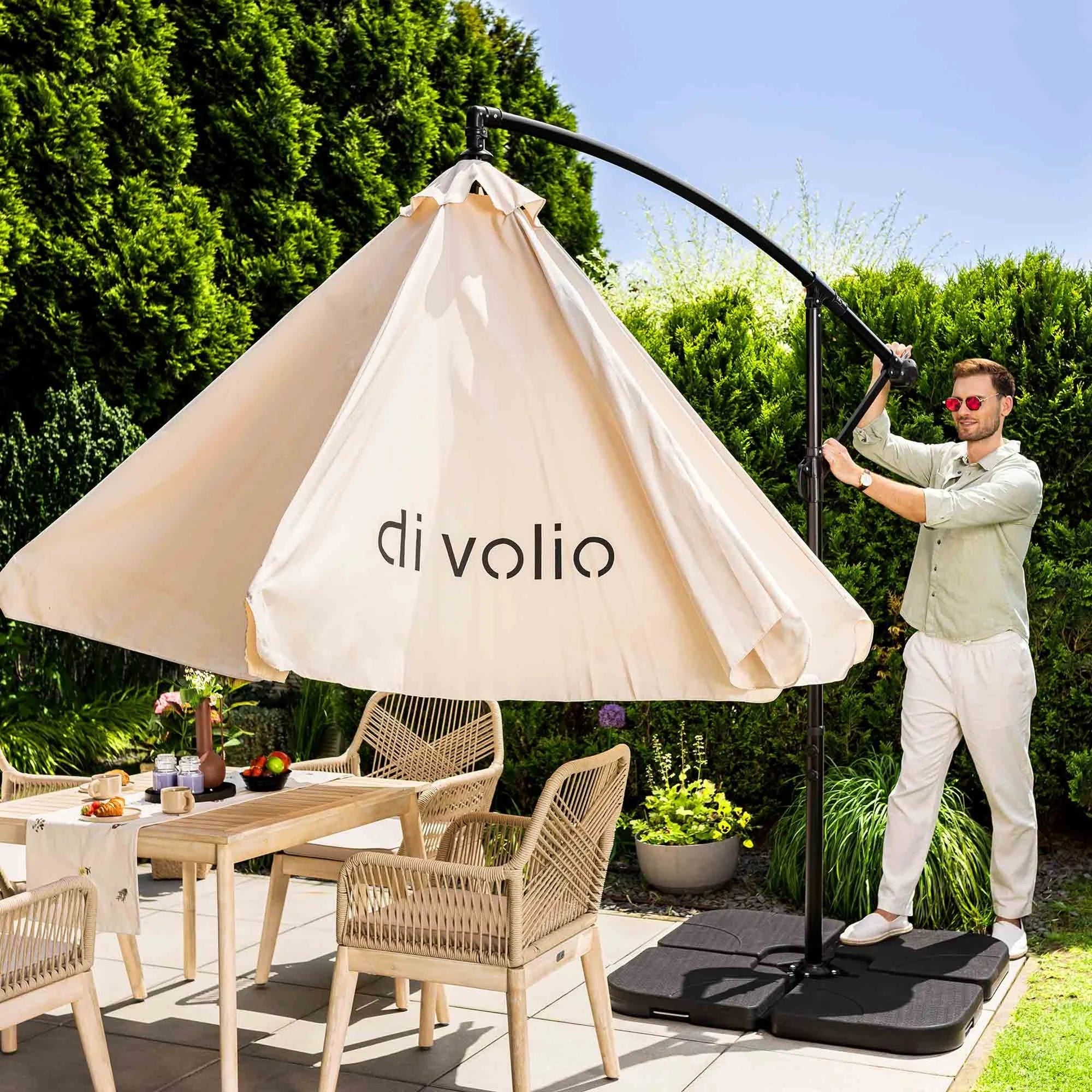 Garden Umbrella with Boom Adjustable Canopy Folding Empoli Beige Diameter/width 300 cm