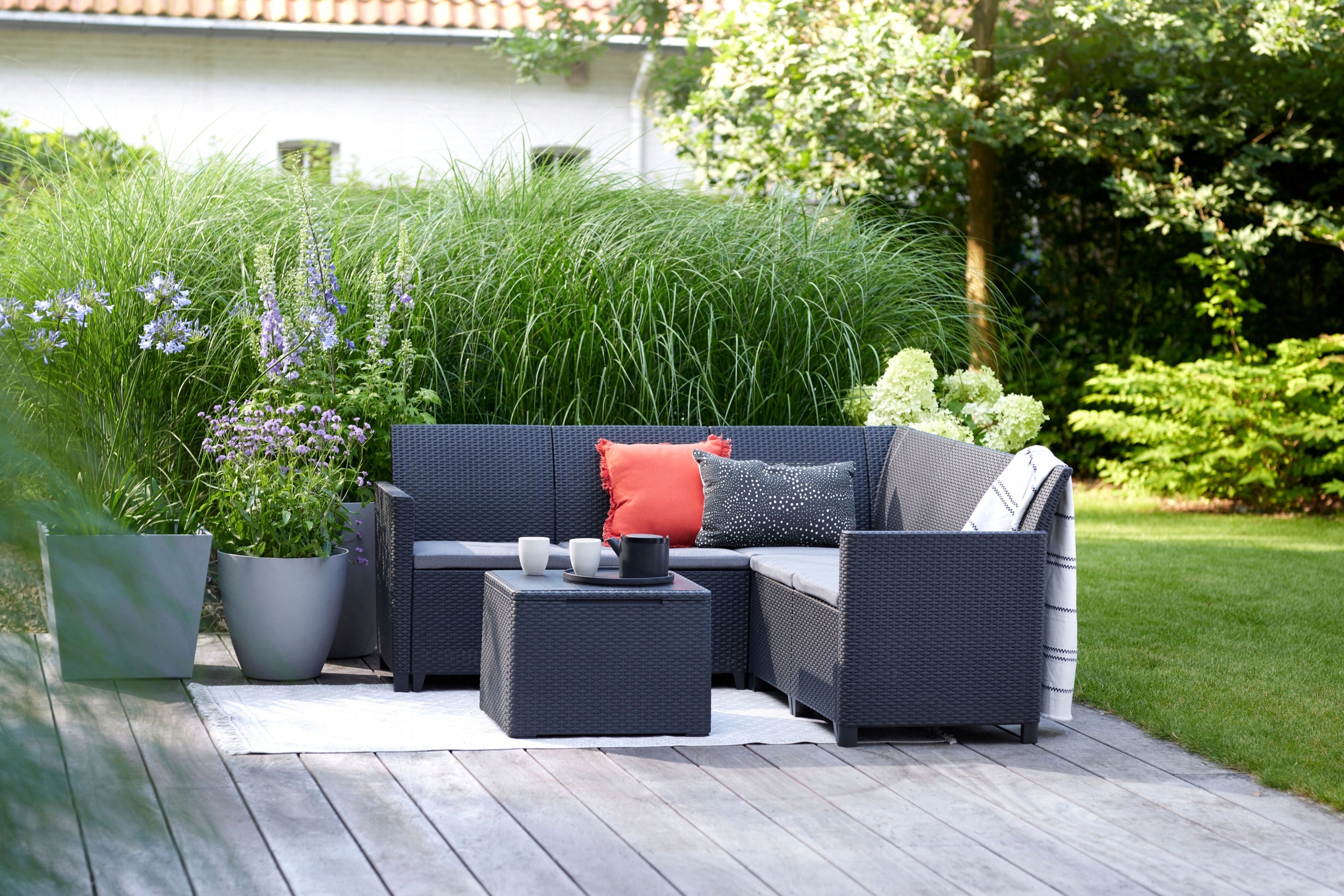 Garden furniture terrace set Keter Claire sofa pouf table grey 5-seater EAN (GTIN) 8711245154763