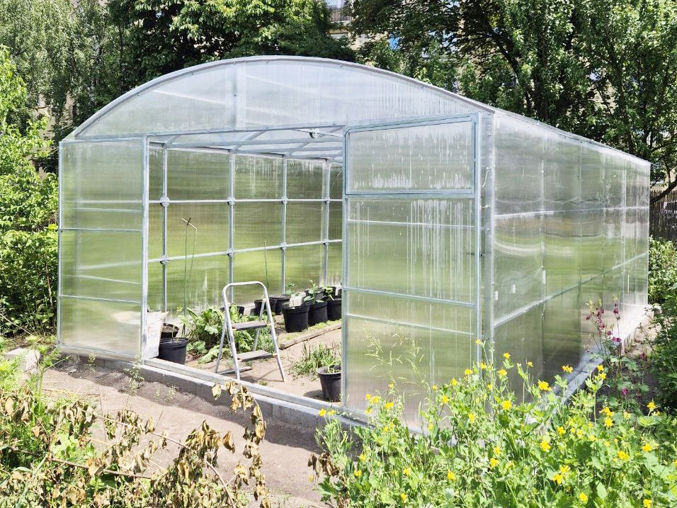Garden greenhouse polycarbonate Hestia 4x8 m straight walls p 40x20mm + PW 6mm Width 4 m
