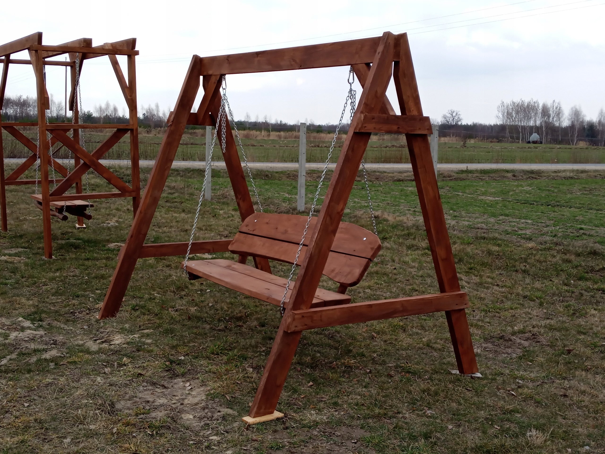 Garden swing. Massive garden furniture Seat width 45 cm