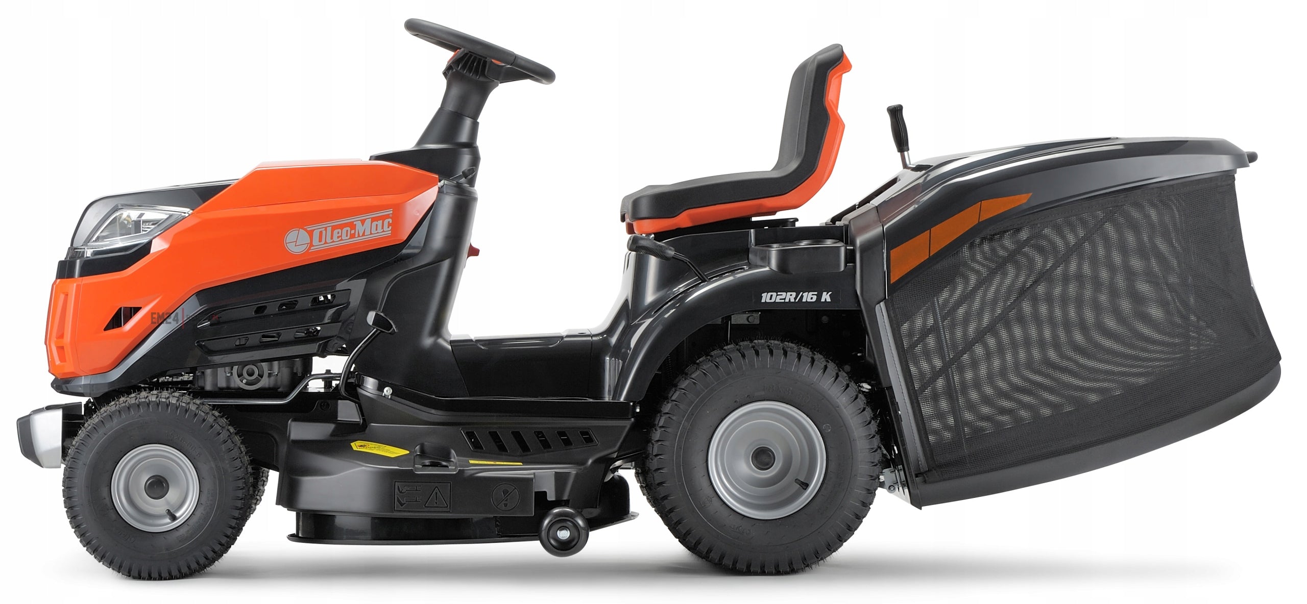 Garden tractor Oleo-Mac 19 HP 586 cm³ 2 Cylinders 300 l width 102cm Series OM