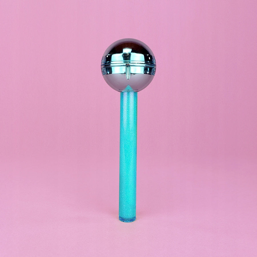 Lippenbalsam und Lipgloss Glossy Pops Comic Waves Blue Skies Fruit Punch 