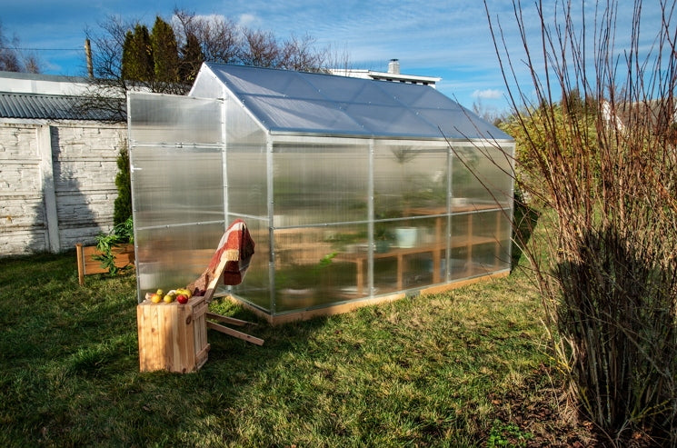 Greenhouse Cottage 2.6x3m polycarbonate 6 mm profile 40x20 Product height 2.23 cm
