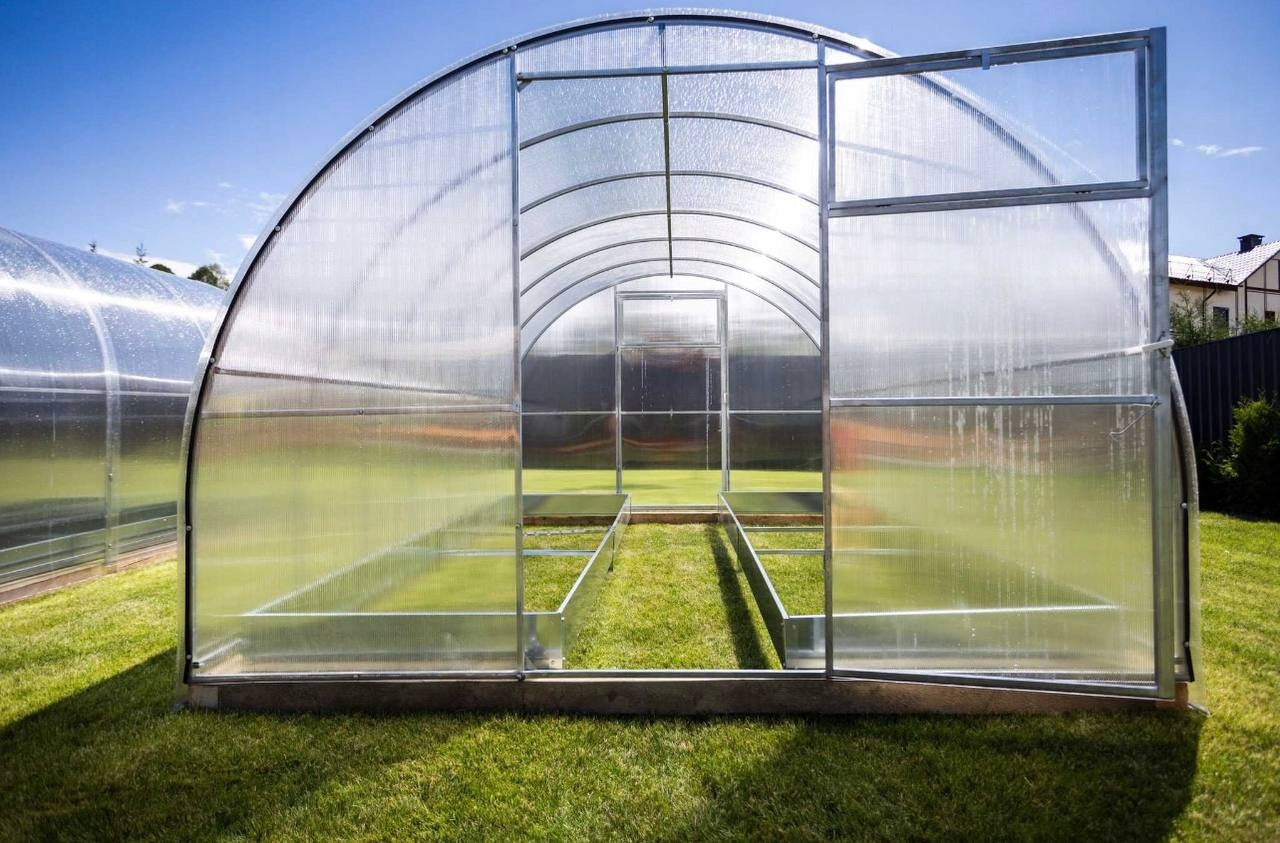 Greenhouse polycarbonate tunnel 3x6 m 20*20 4mm