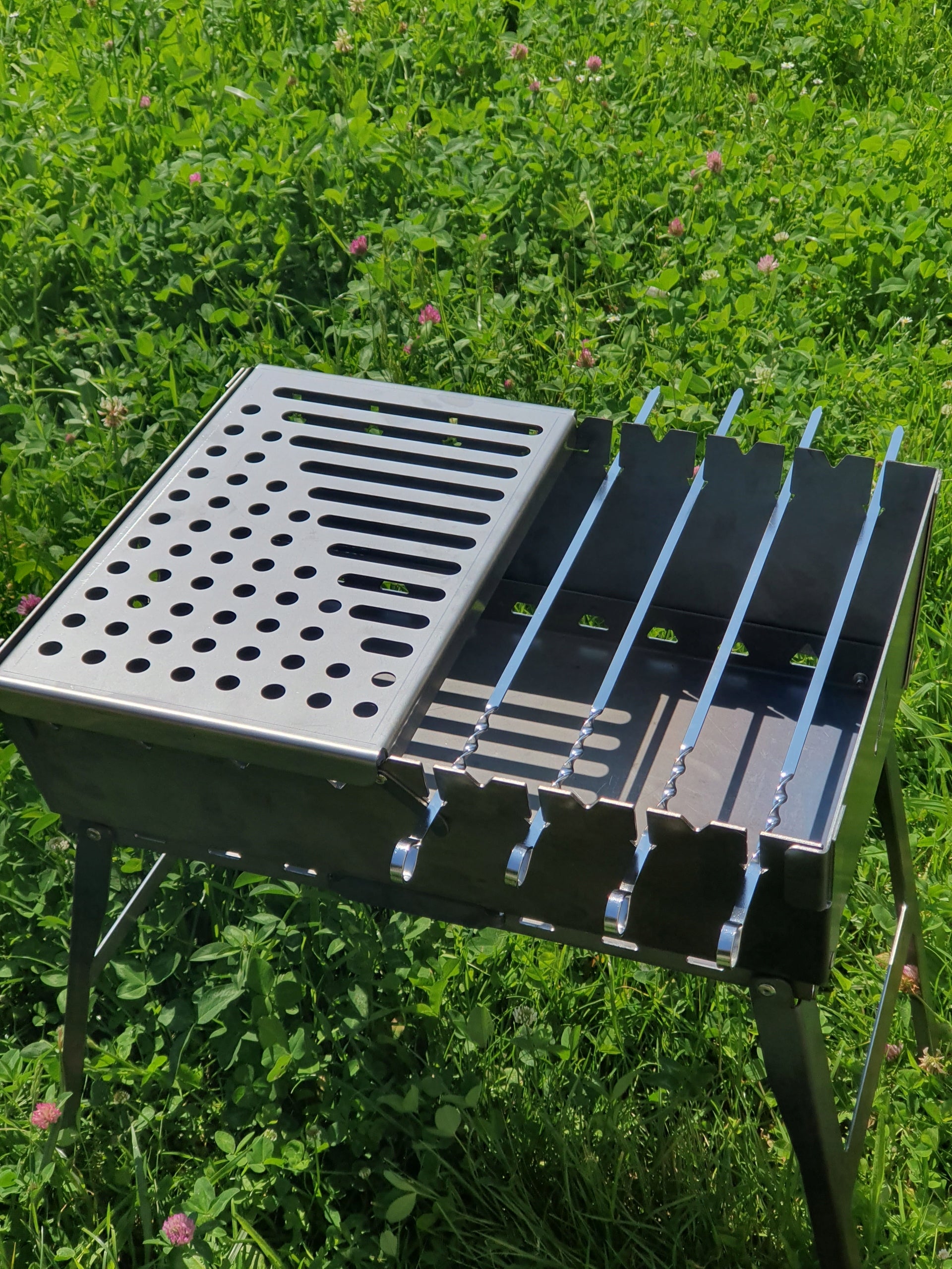 Grill Mangal Folding Suitcase - Strong 2mm Steel for 8/7 Champagne Grill width 46 cm