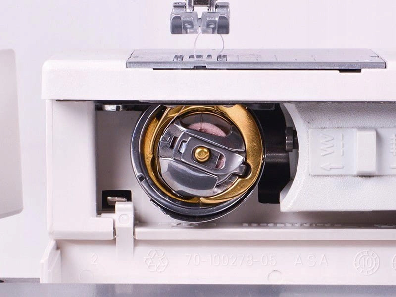 Gritzner 6152 DFT Home Sewing Machine With Top Transport 84 Stitches Brand Gritzner