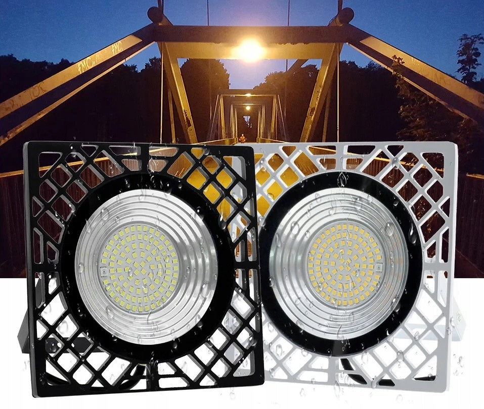 HALOGEN FLOODLIGHT LED LAMP 50W WATERPROOF IP66 3000K white Batteries included no