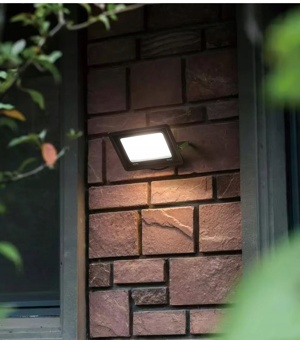HALOGEN LED 30W FLOODLIGHT LAMP REFLECTOR SLIM 4500K NEUTRAL COLOR IP66 Manufacturer code 301032