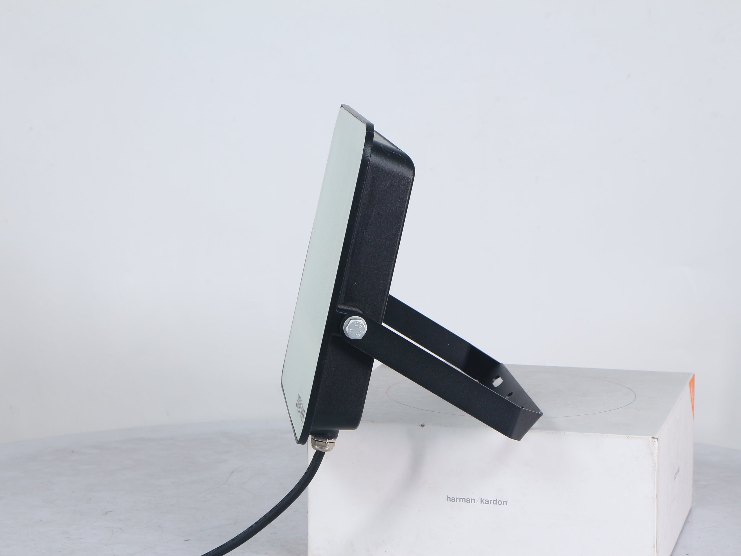 HALOGEN LED FLOODLIGHT LAMP CCT 300W 33000lm 3000-6000K IP65 LUMAX LFL530 Manufacturer code LFL530