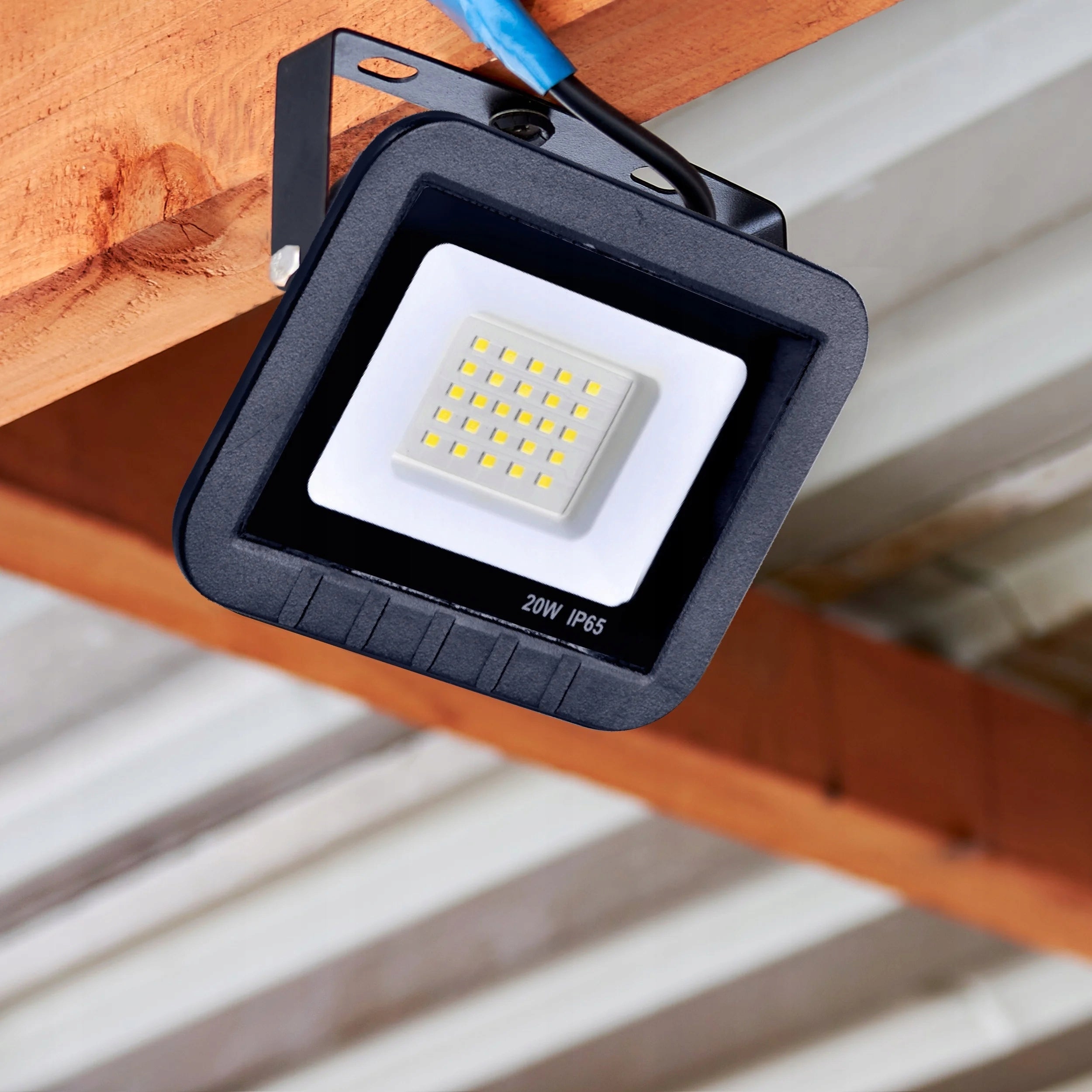 HALOGEN LED GARAGE LAMP GARDEN FLOODLIGHT WATERPROOF 20W 1700lm Color black