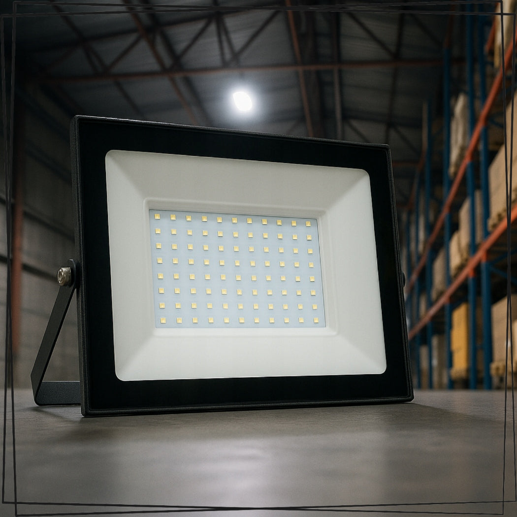 HALOGEN LED HEADLIGHT OUTDOOR WALL LAMP GARDEN WALL LAMP 100W 8000lm Manufacturer code HALOGENOWA ELEWACYJNA 230V LEDOWA ZEWNATRZ
