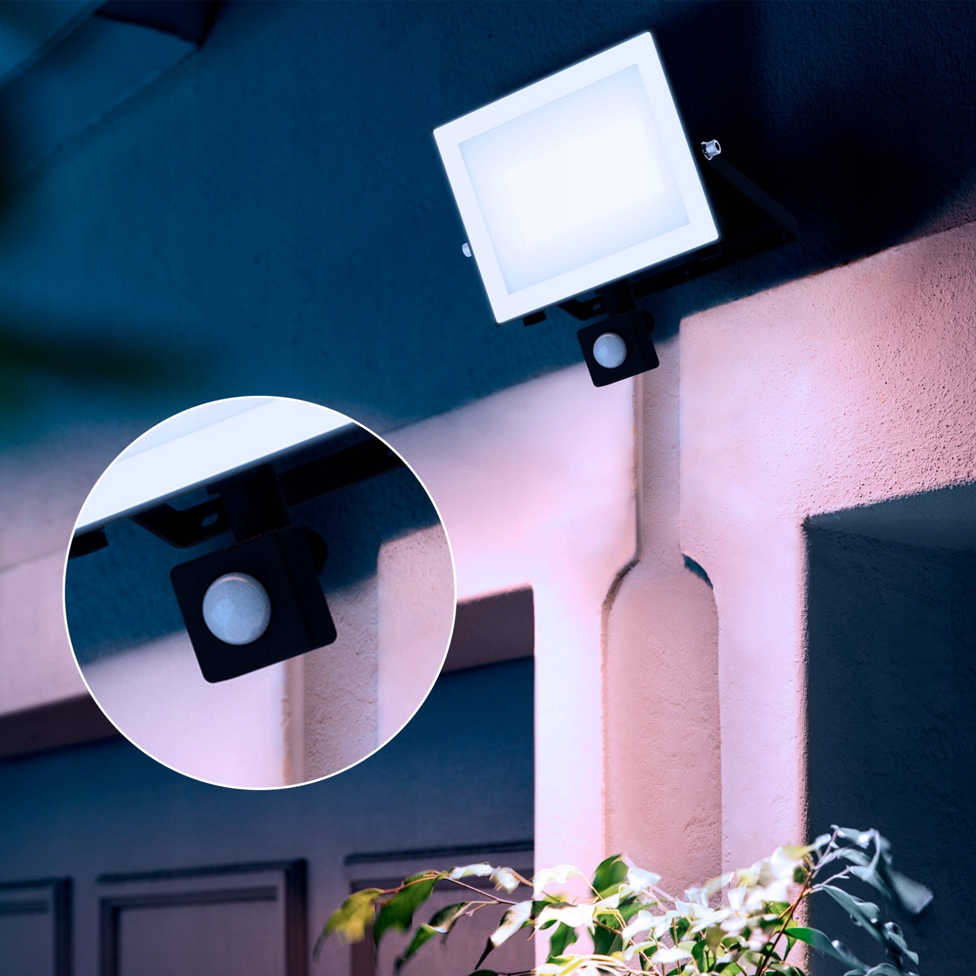 HALOGEN LED WITH DUSK MOTION SENSOR FLOODLIGHT LAMP 50W IP65 PHILIPS Brand Philips