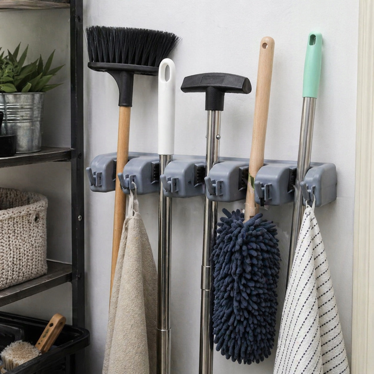 HANGER WALL MOUNT FOR TOOLS RAKE BROOM MOPS BRUSH ORGANIZER Kind row hanger