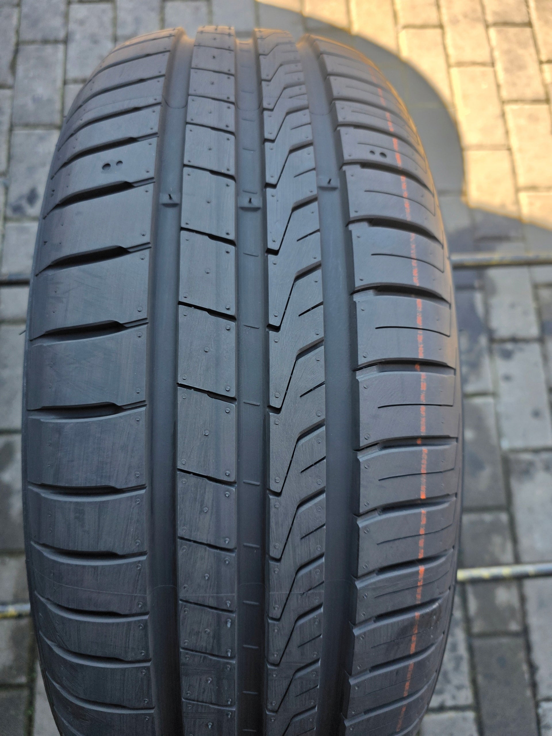 HANKOOK KINERGY ECO 2 205/60 R15