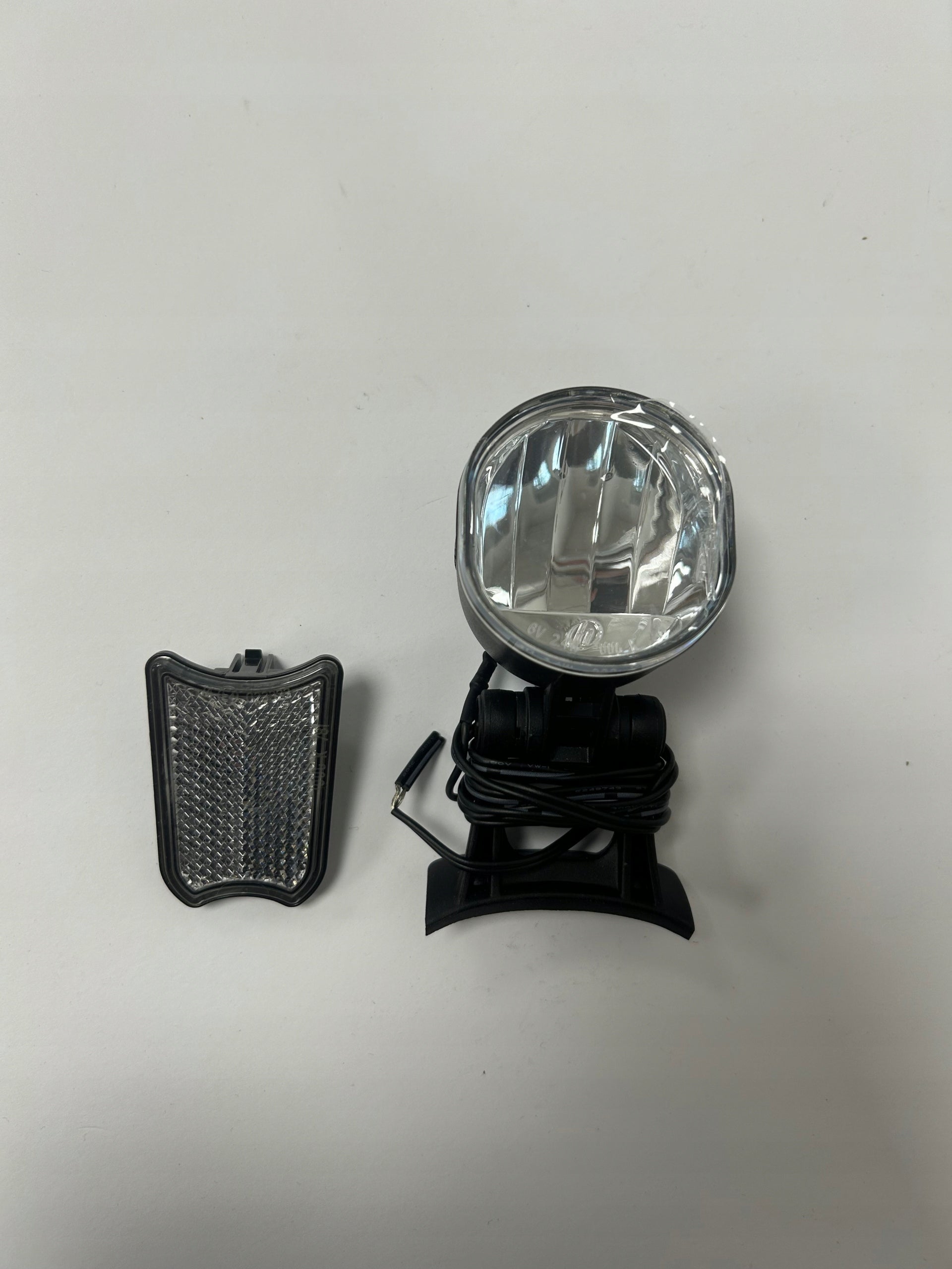 HERRMANS H-DRIVER front bike light for dynamo black LED Color black